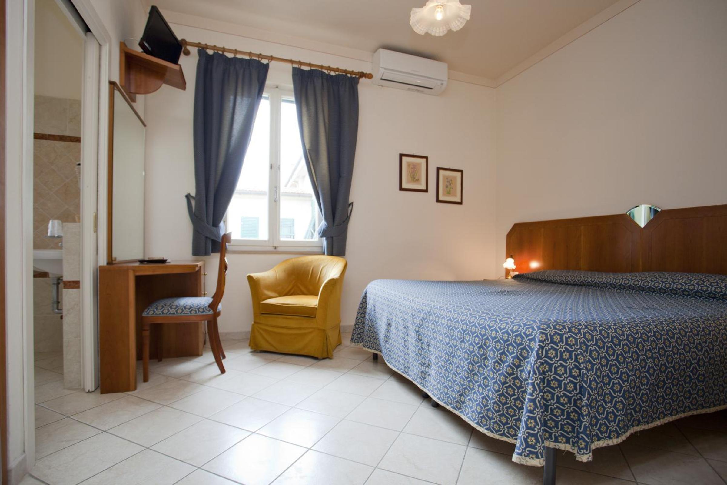 Double Room photo 2