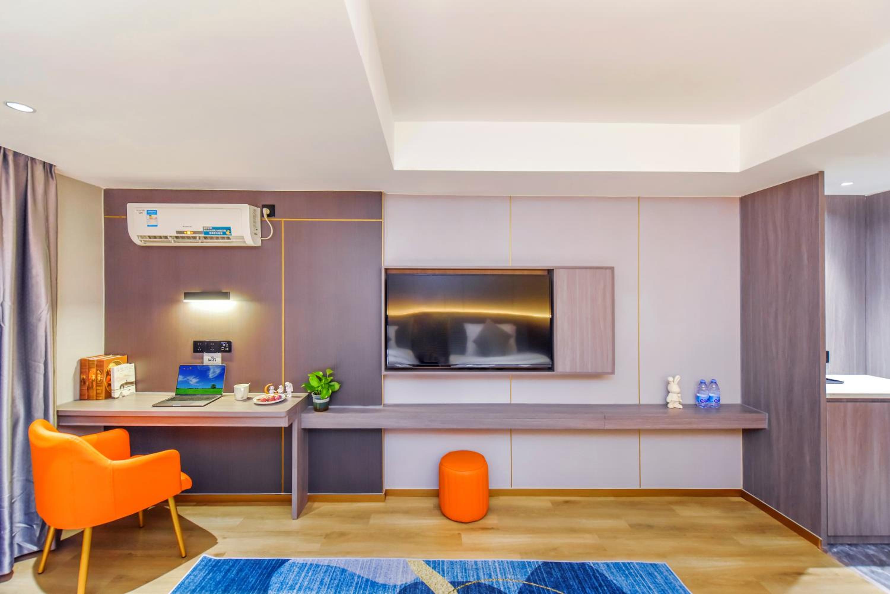 Standard Twin Room photo 2