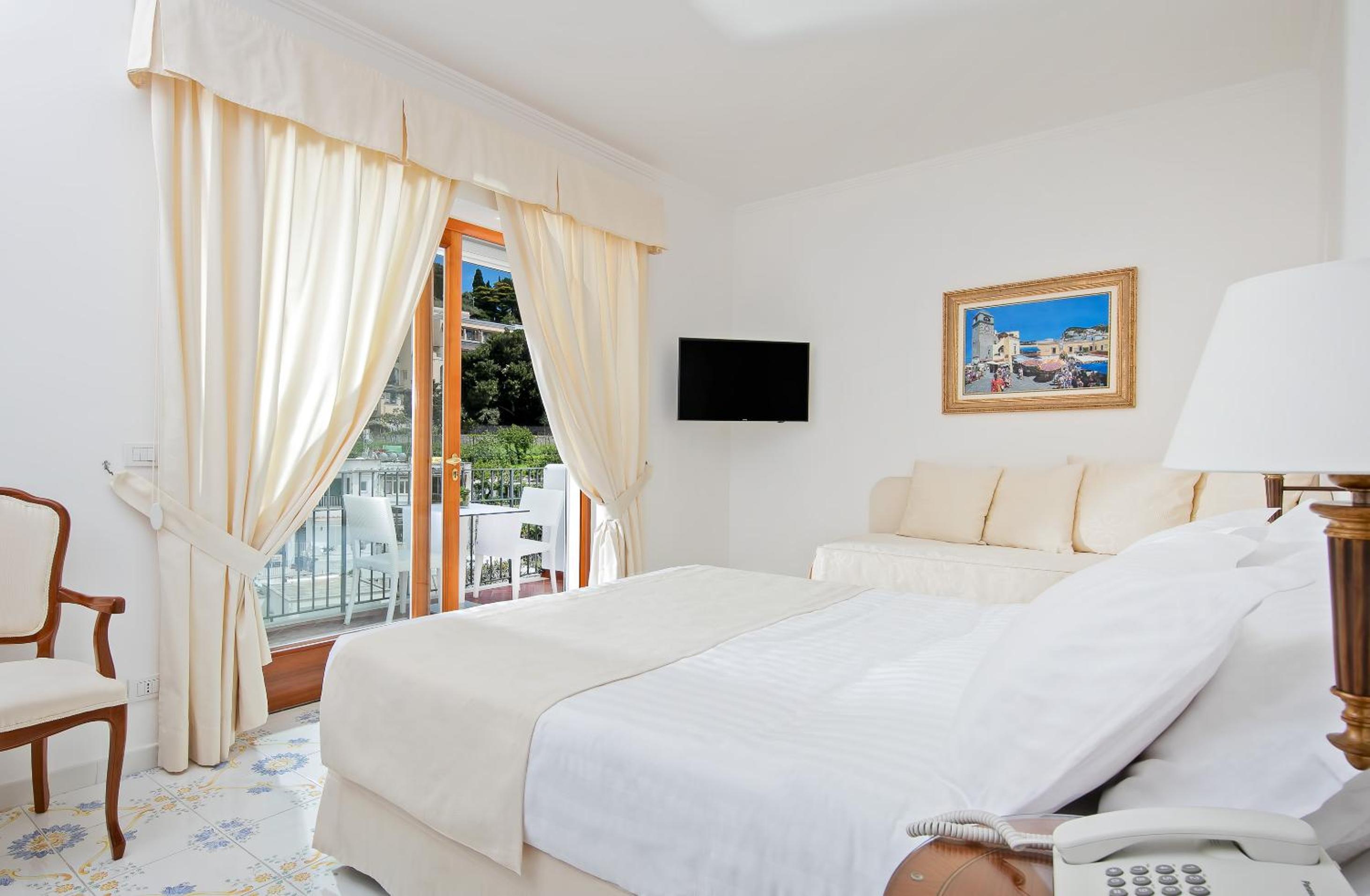 Triple Room with Garden View - Photo 3
