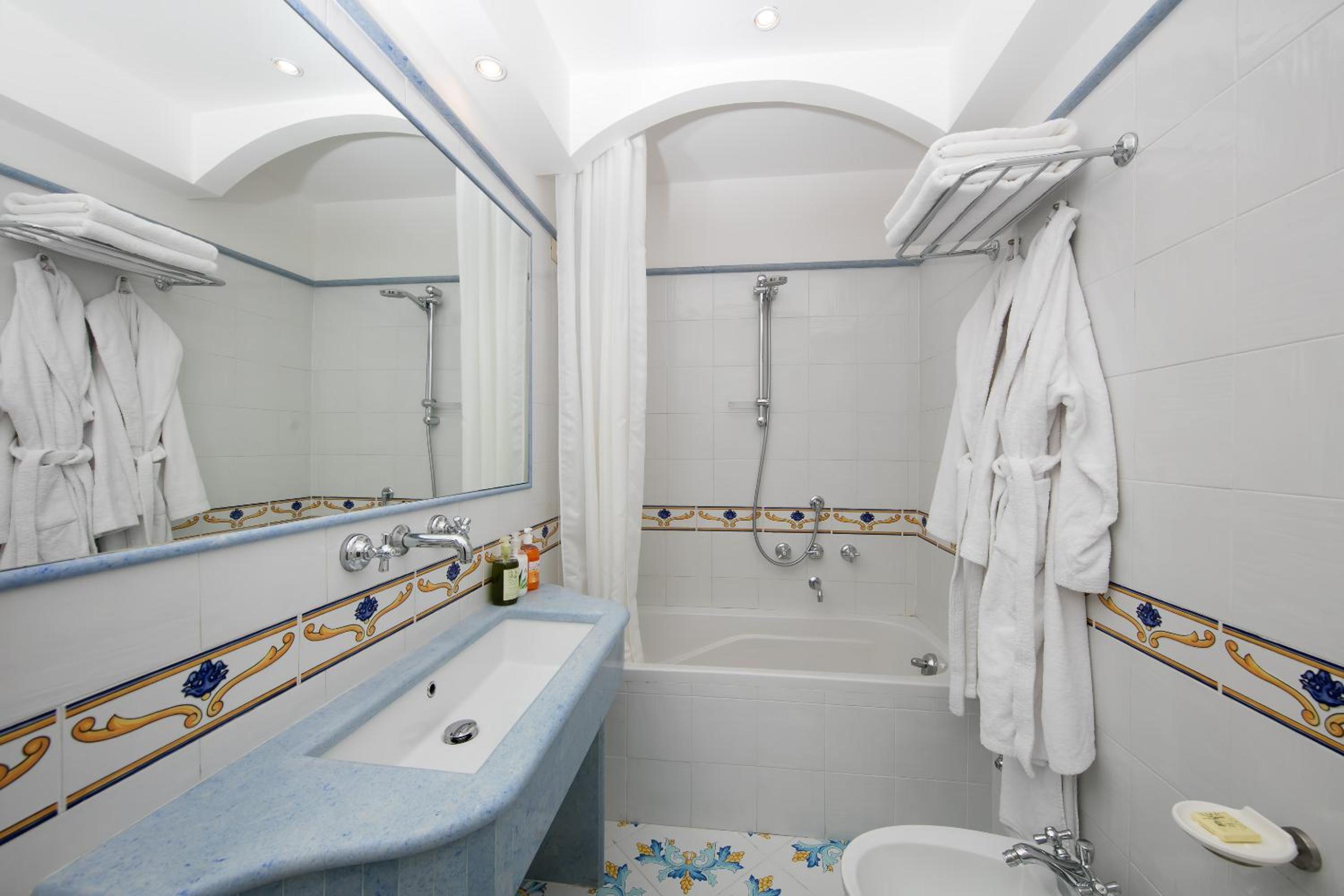 Double or Twin Room with Balcony and Garden View
