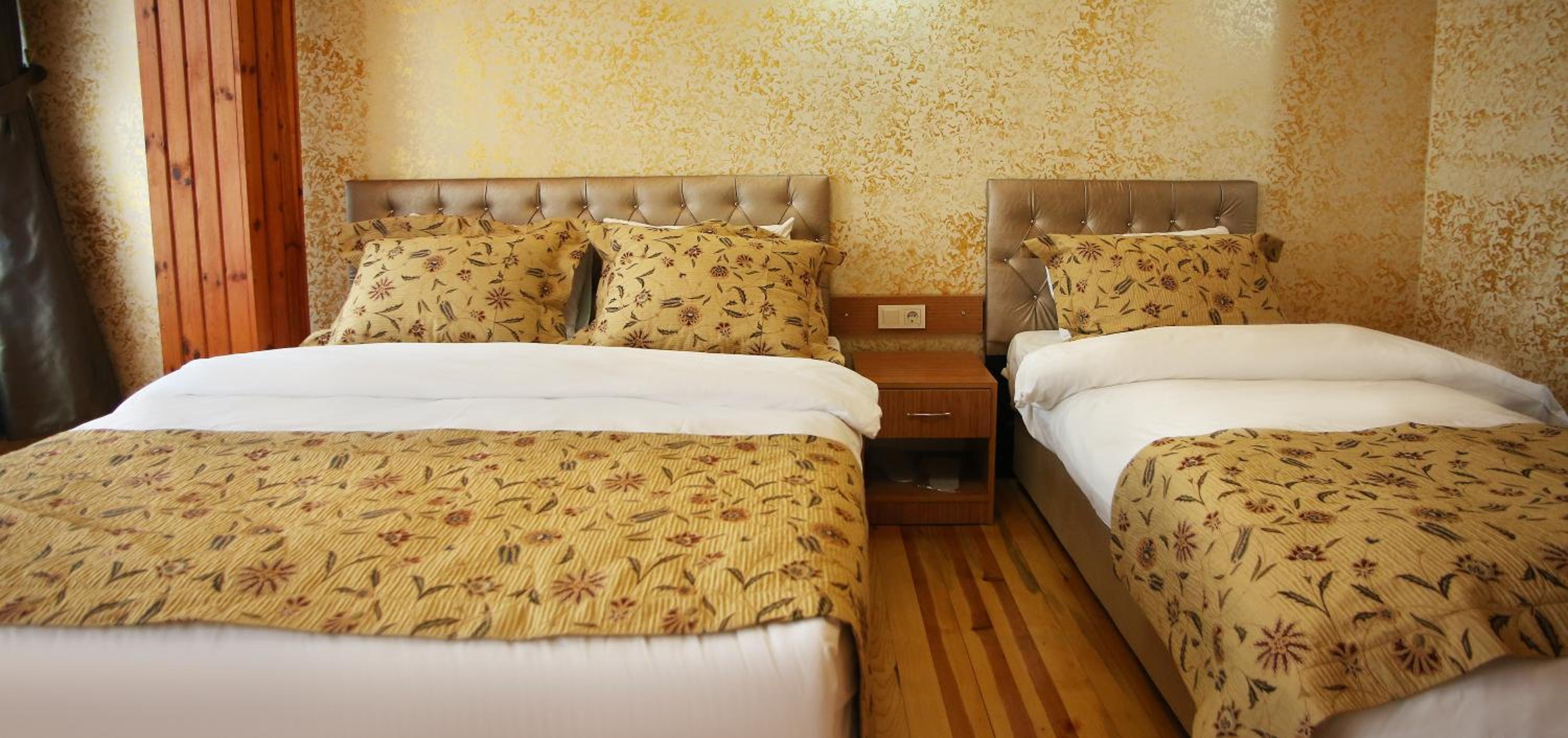 Standard Triple Room photo 3