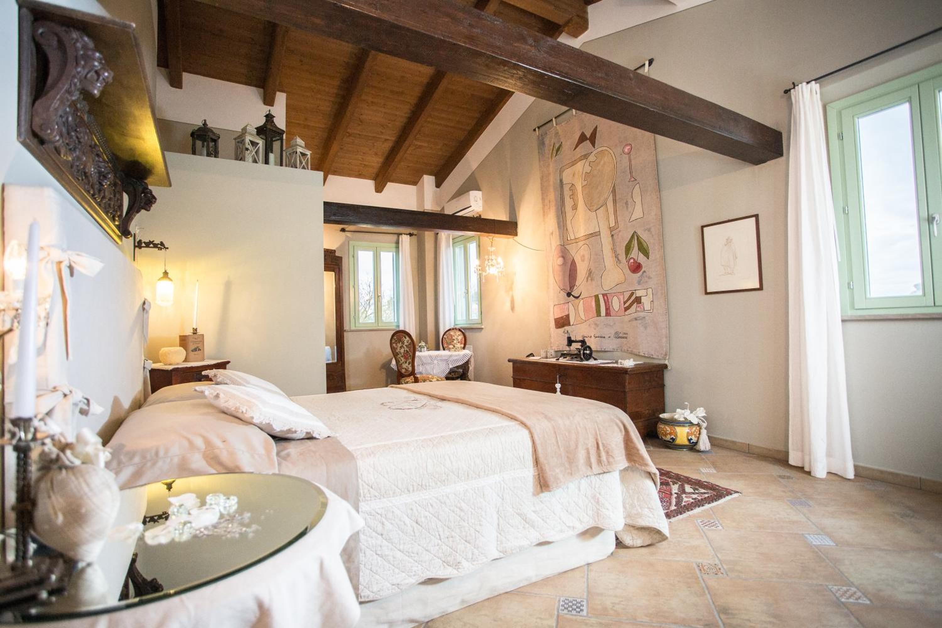 Suite - Photo 6
