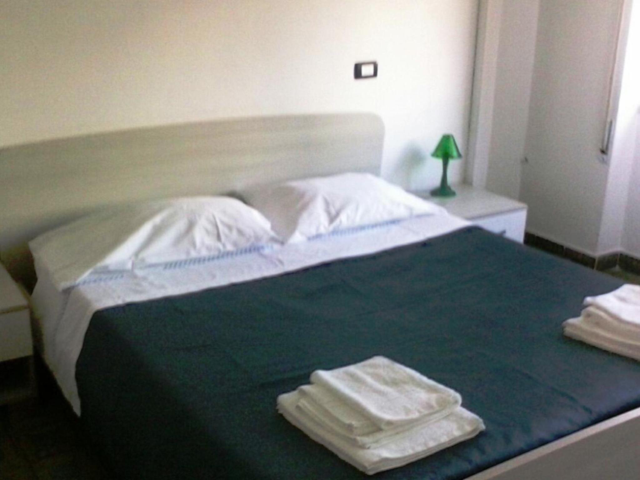 Standard Triple Room - Photo 2