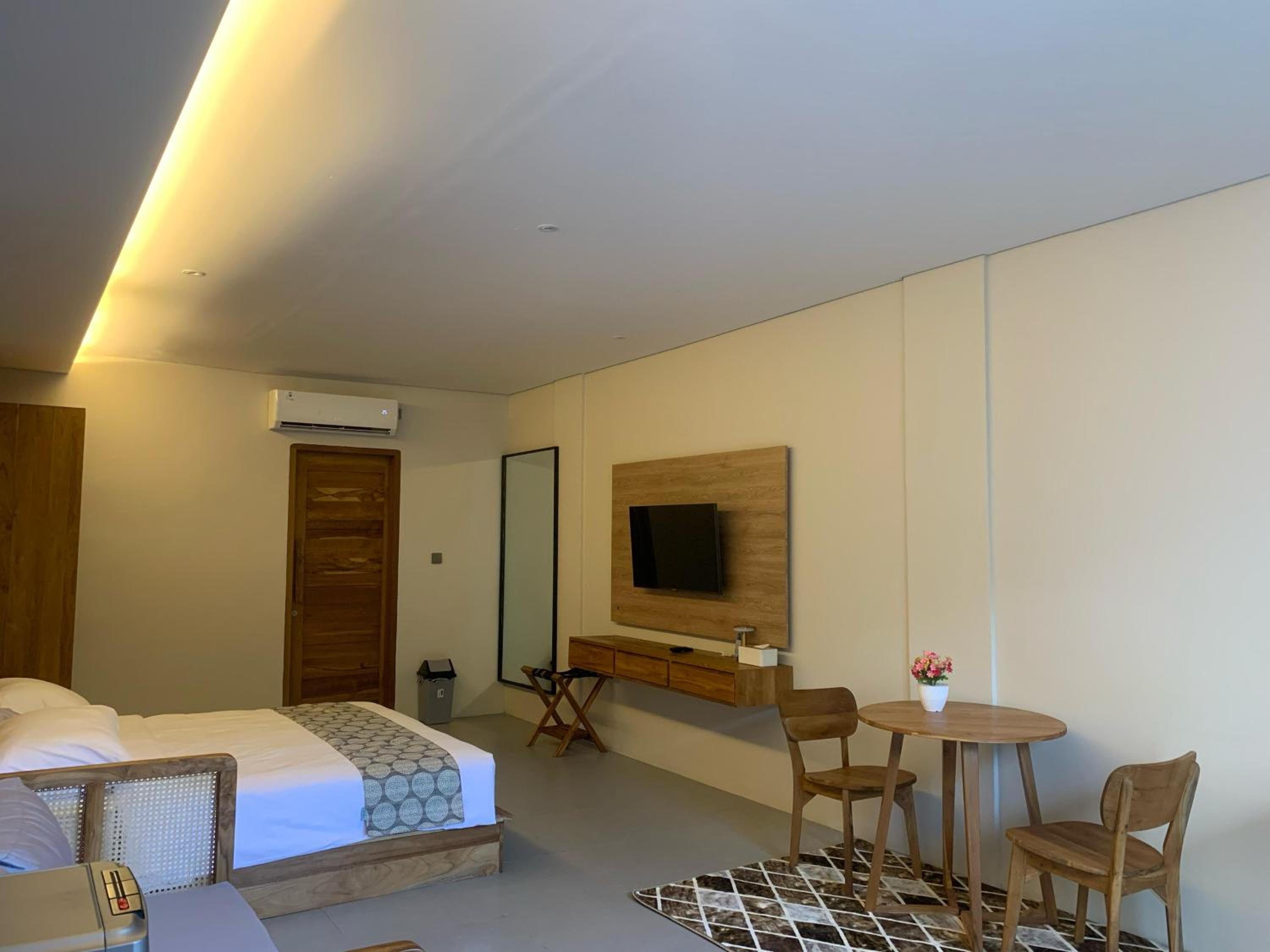 Suite with Garden View - Photo 1