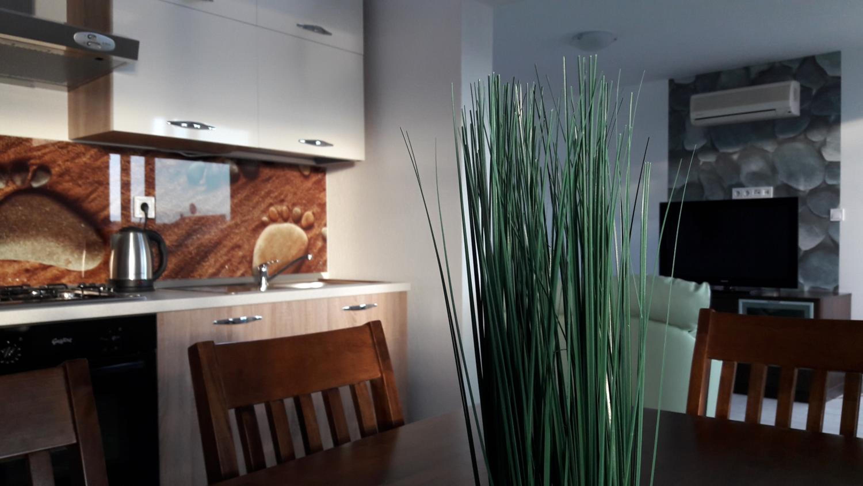 Penthouse Apartment - Photo 27