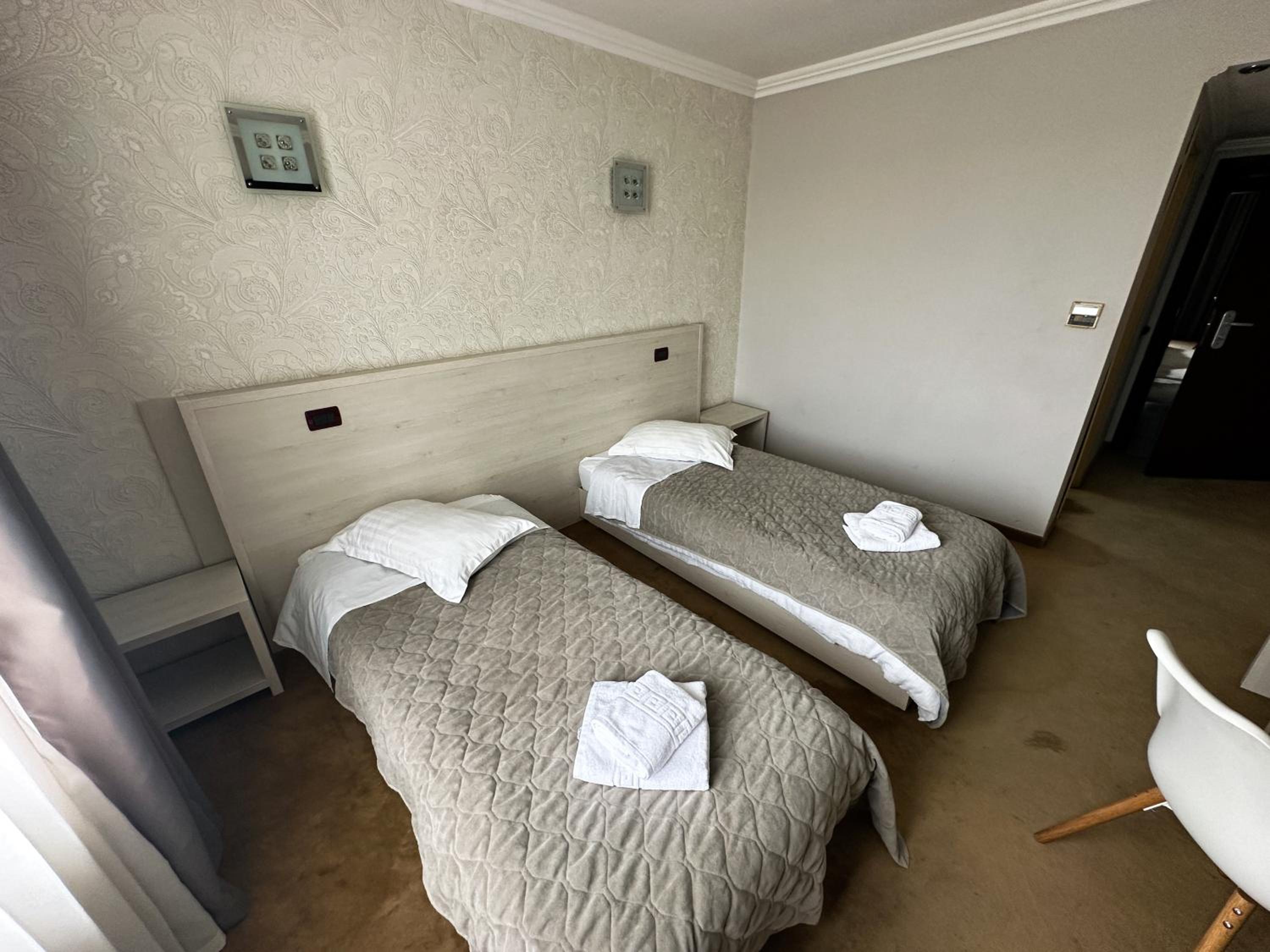 Single Room photo 3