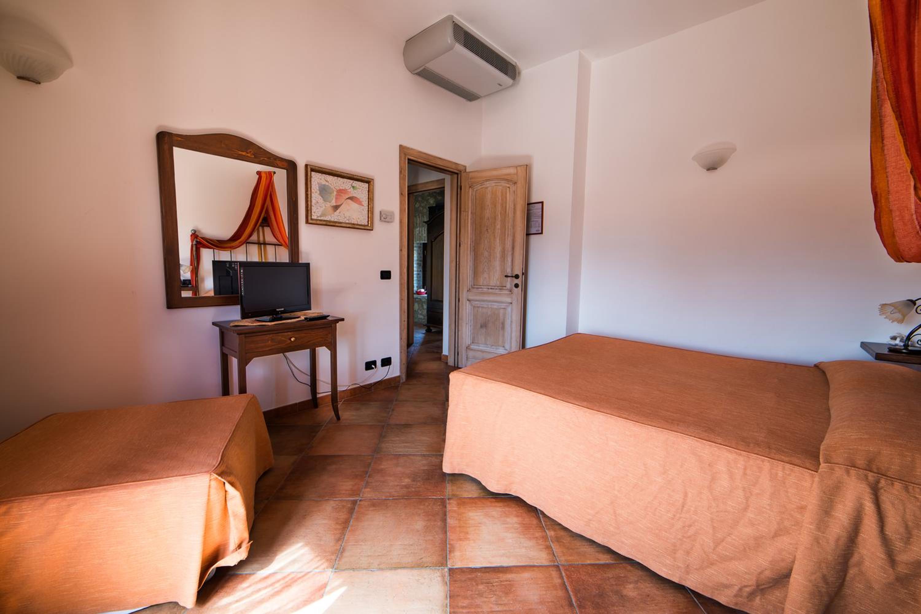 Quadruple Room photo 3