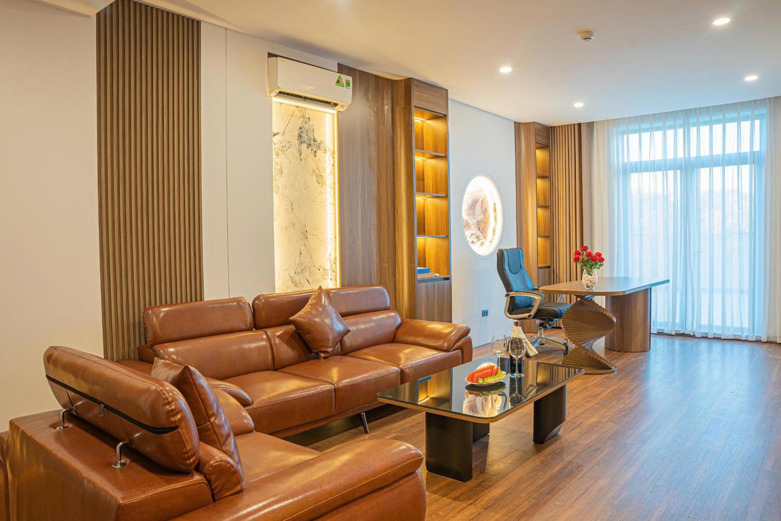 Junior Suite with Balcony