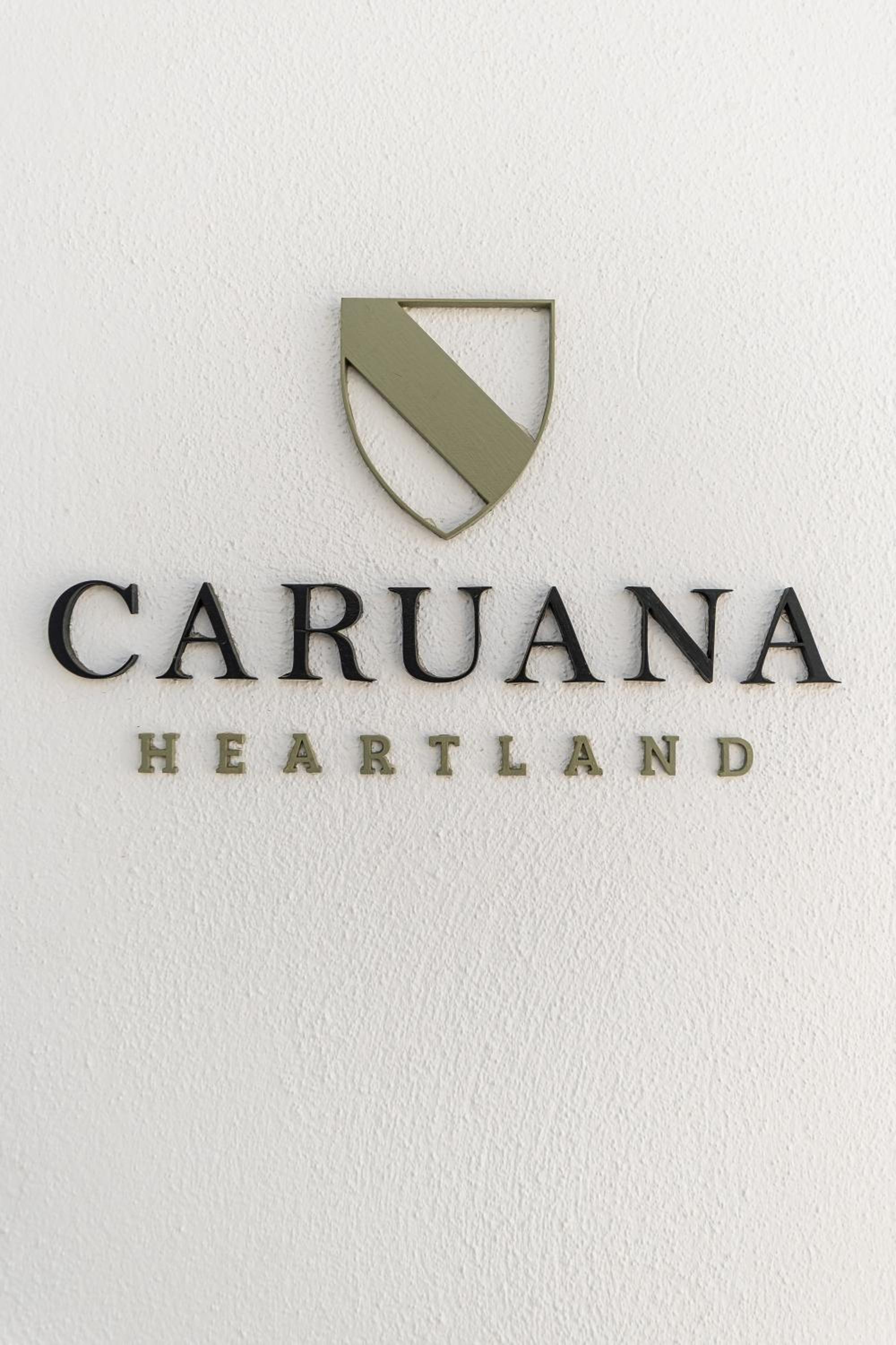 Superior One-Bedroom Apartment