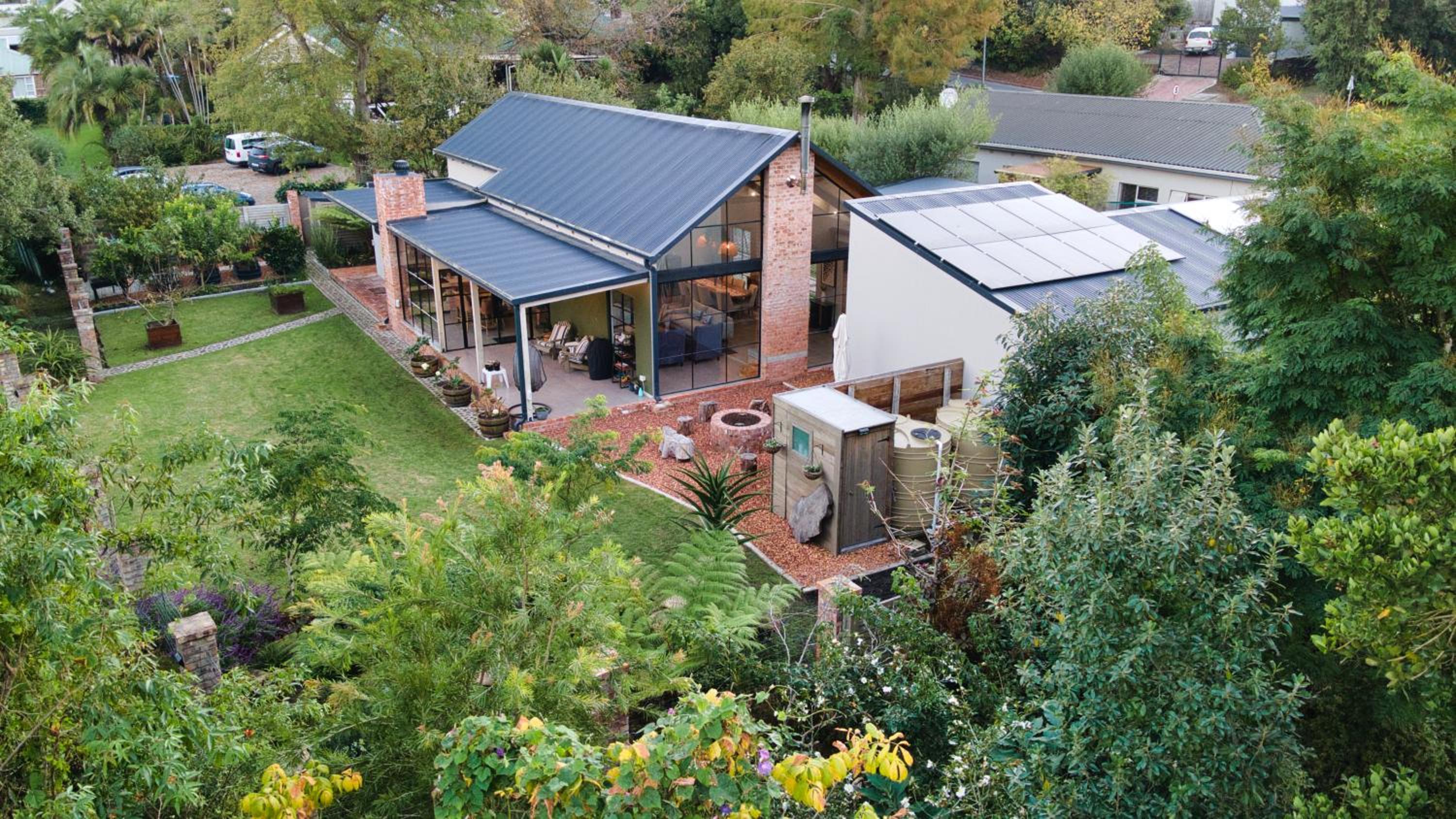 Luxury Holiday Home photo 1