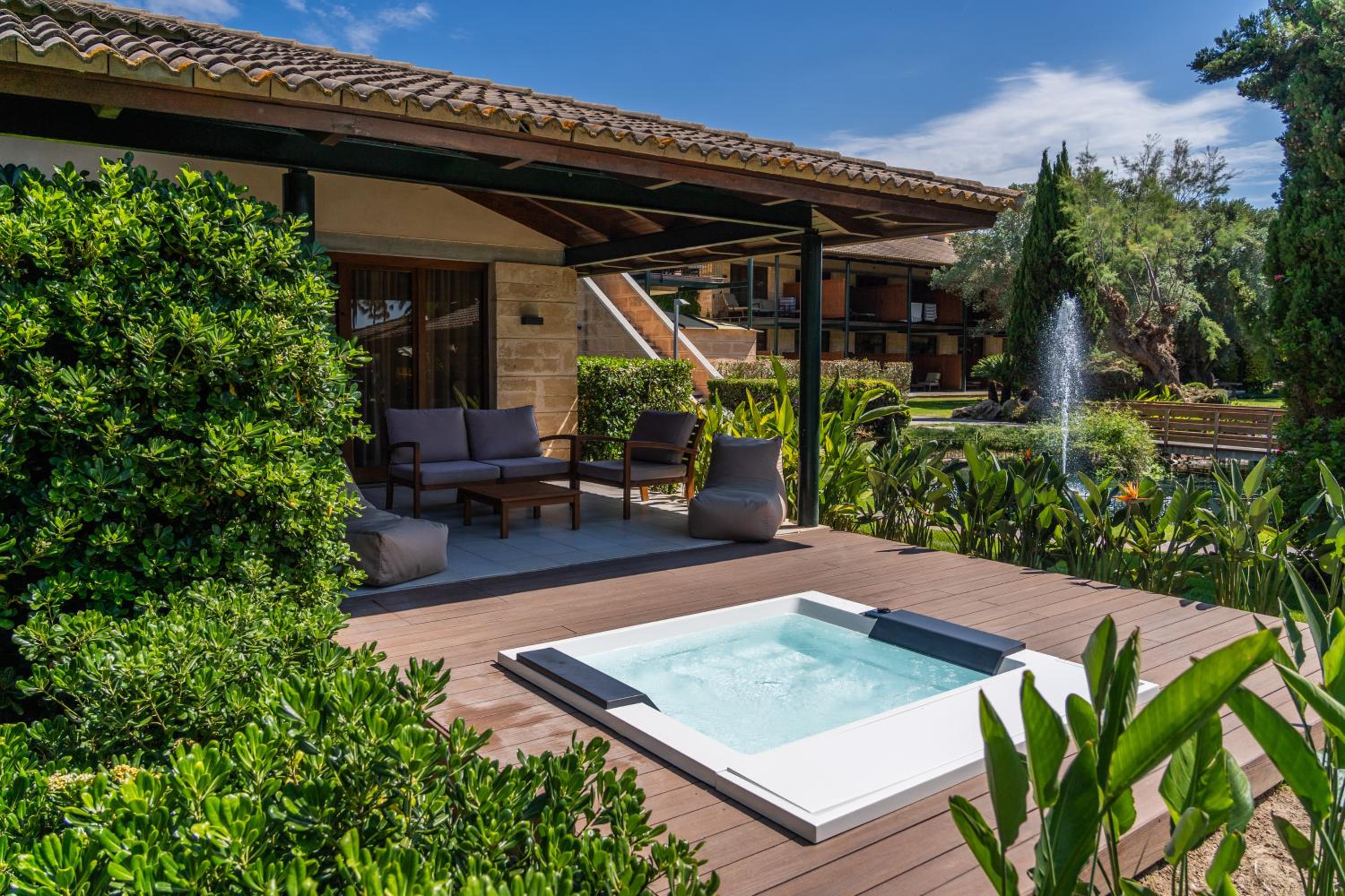 Suite with Plunge Pool