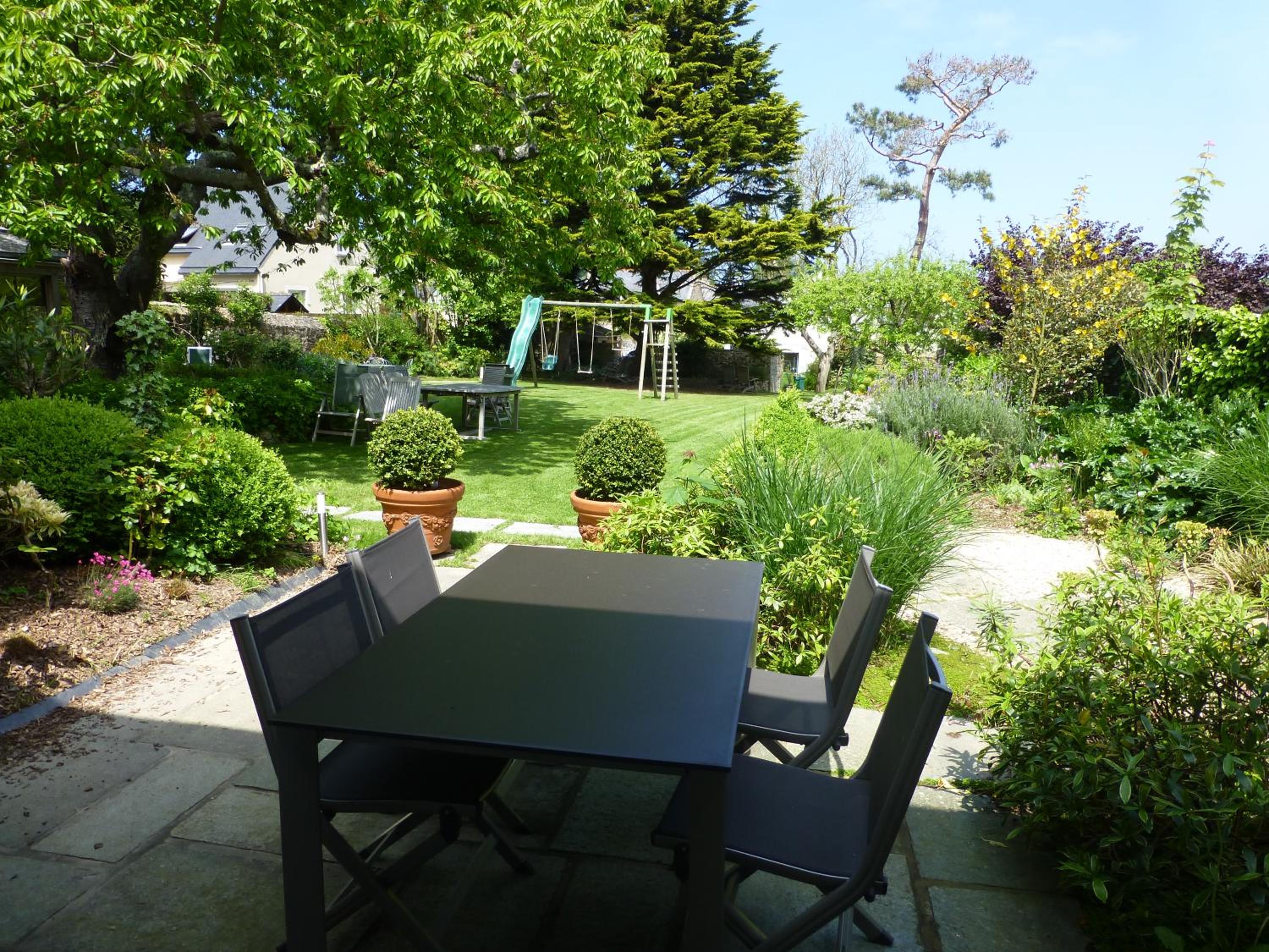 Family Room with Terrace photo 3