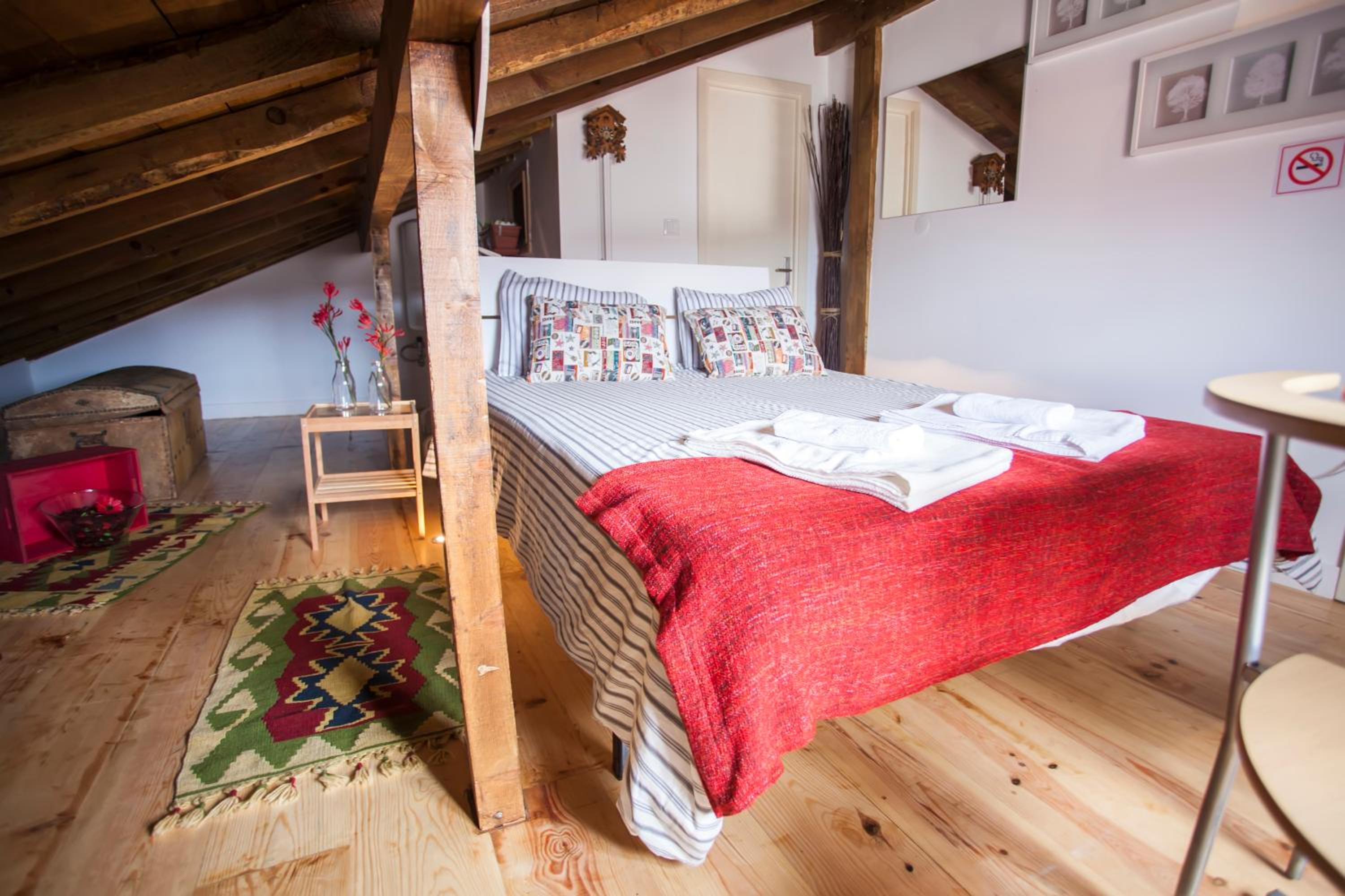 Twin Room - Photo 3