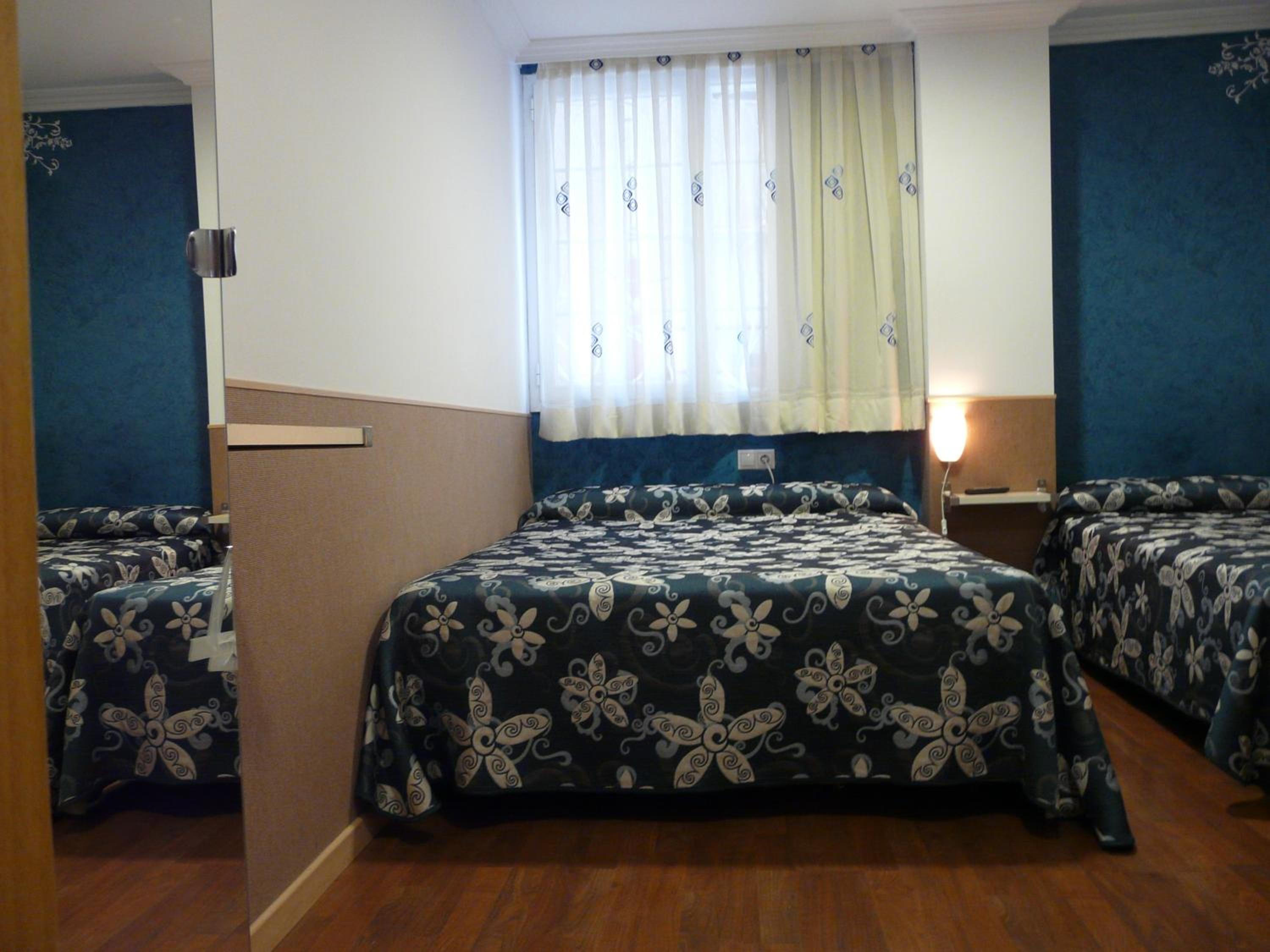 Triple Room photo 2