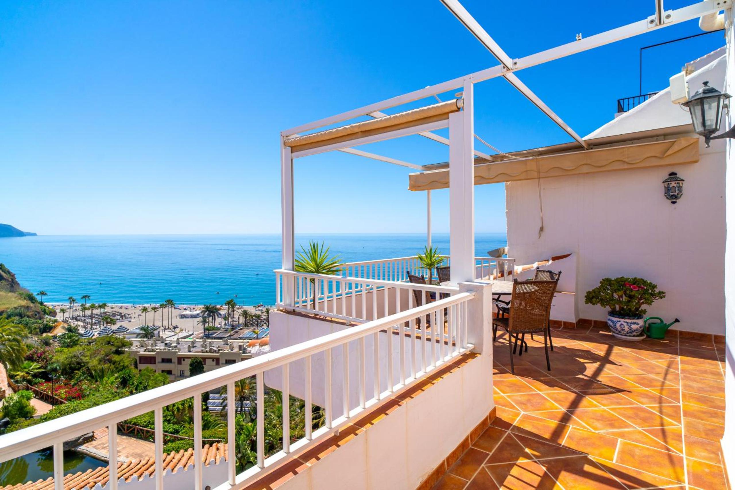 Apartment with Sea View