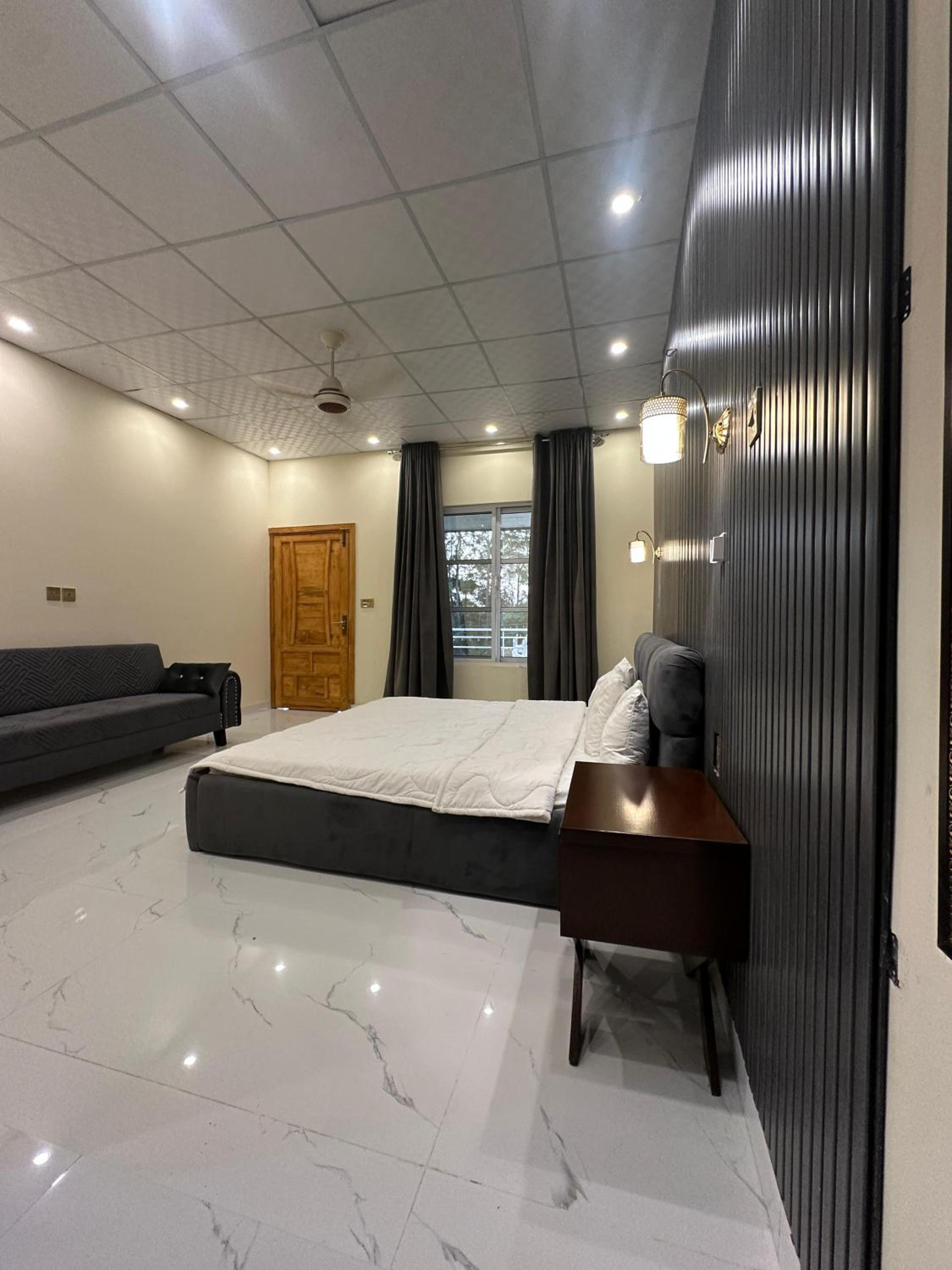 Deluxe Double Room with Extra Bed
