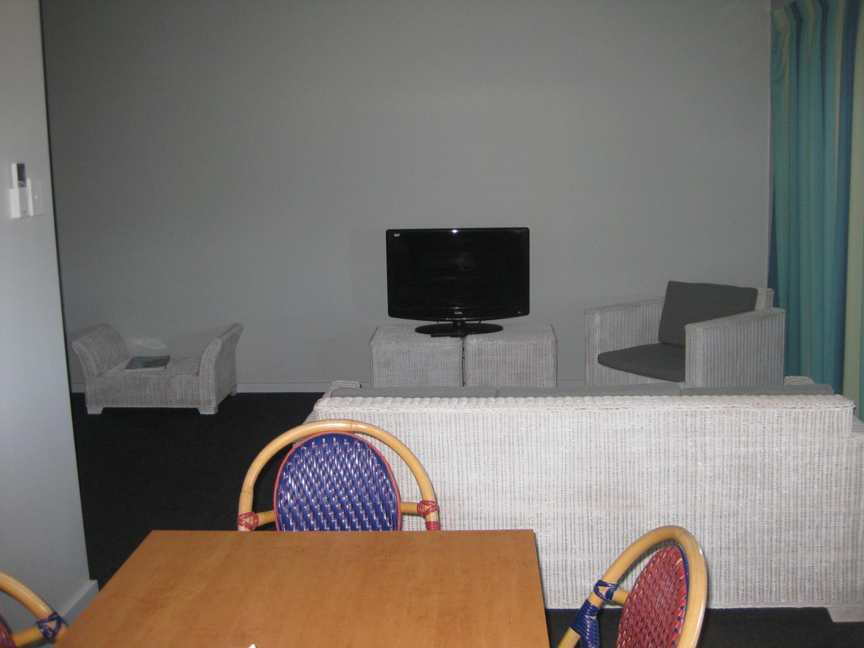 Two-Bedroom Apartment (6 Adults) - Photo 1