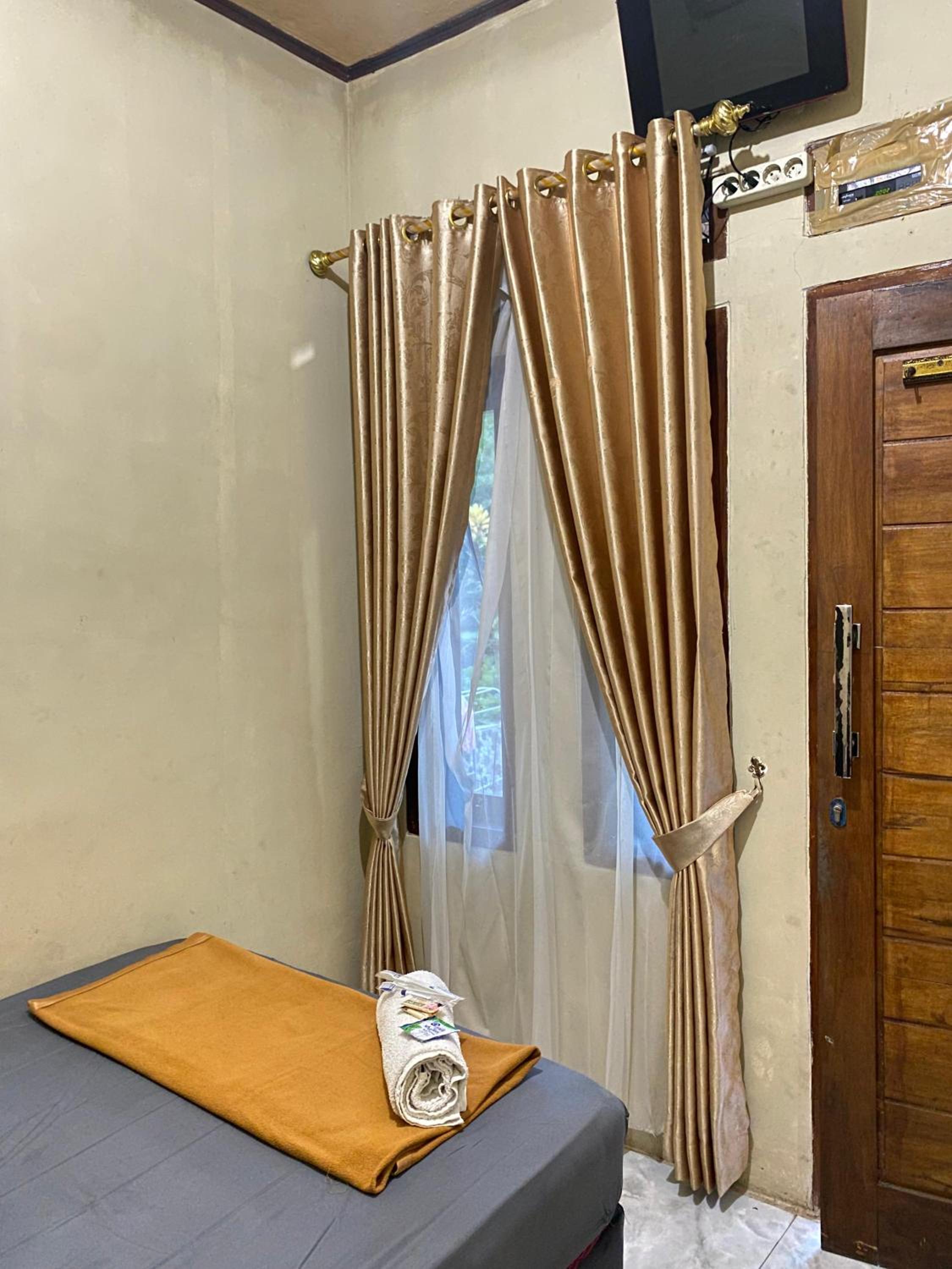 Small Double Room photo 3