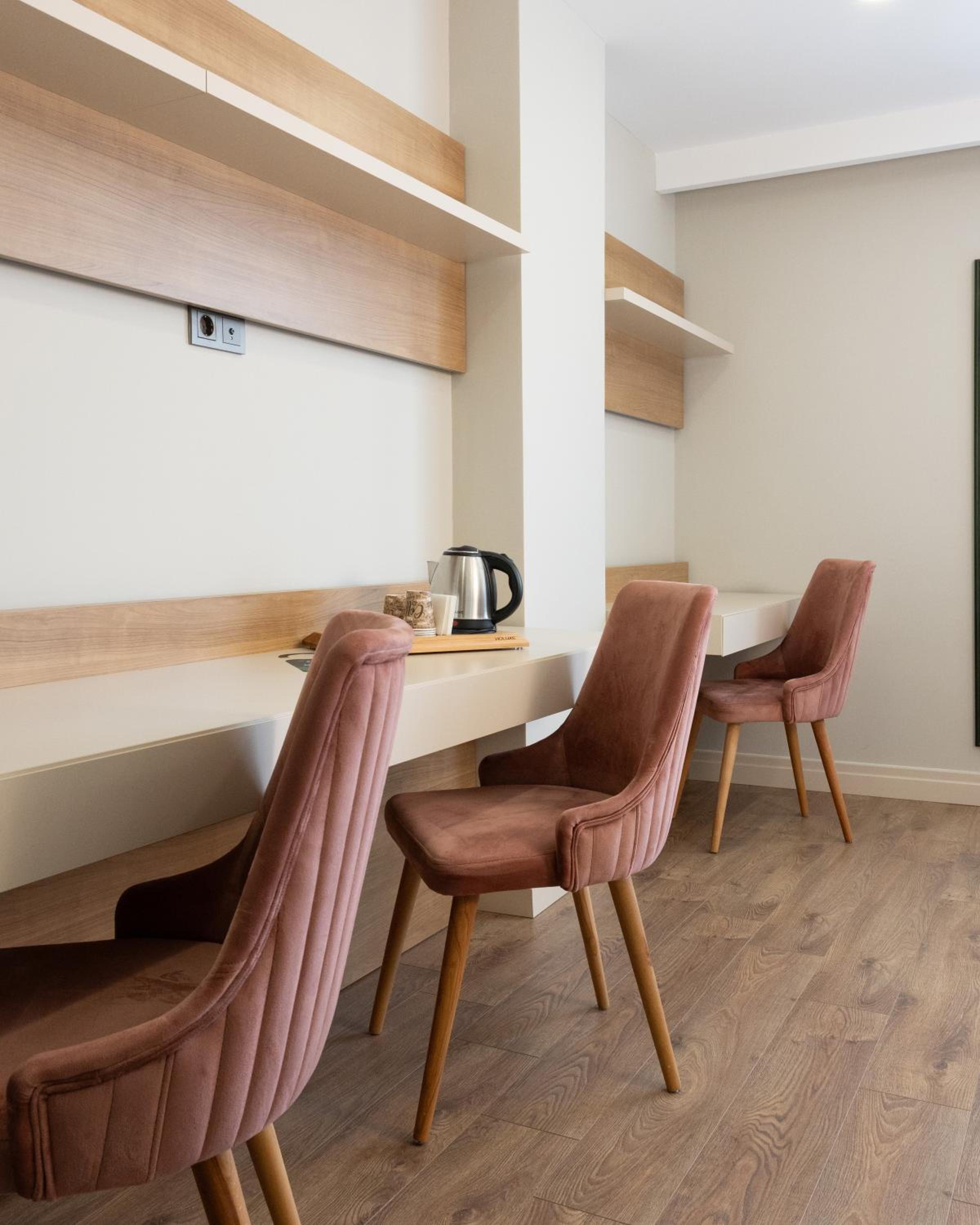 Economy Triple Room