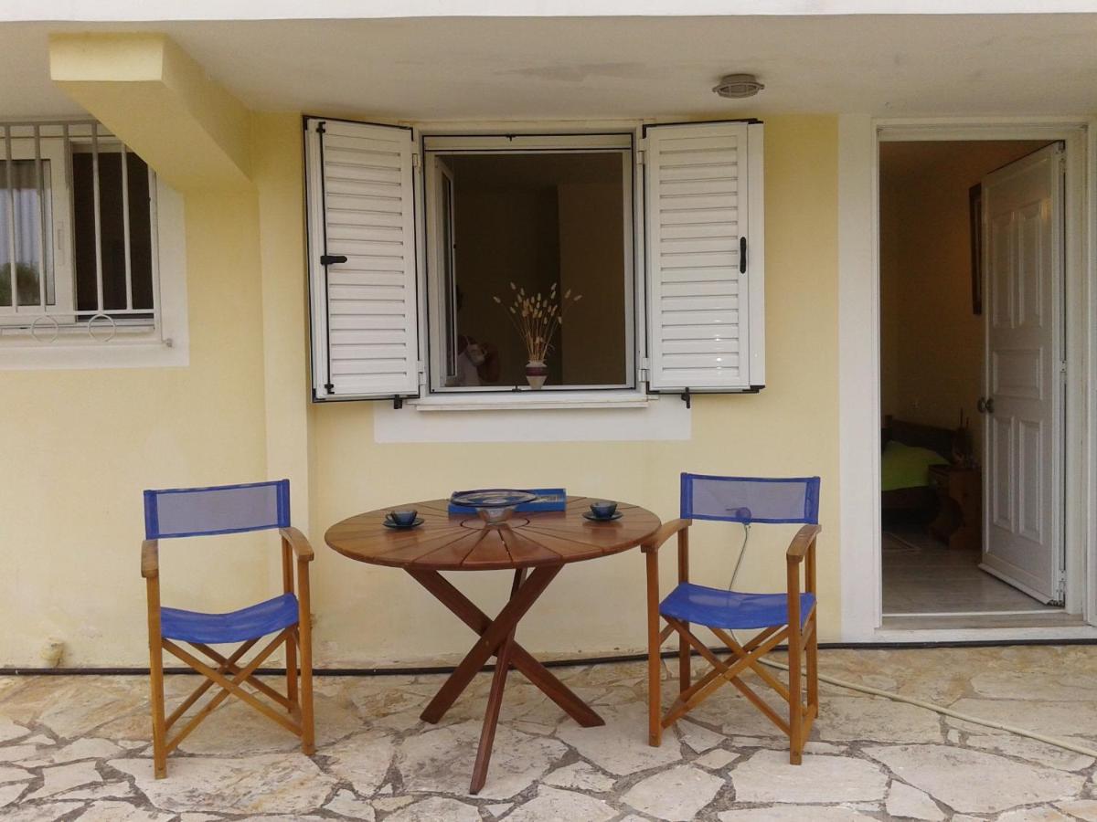 Studio Apartment with Sea View