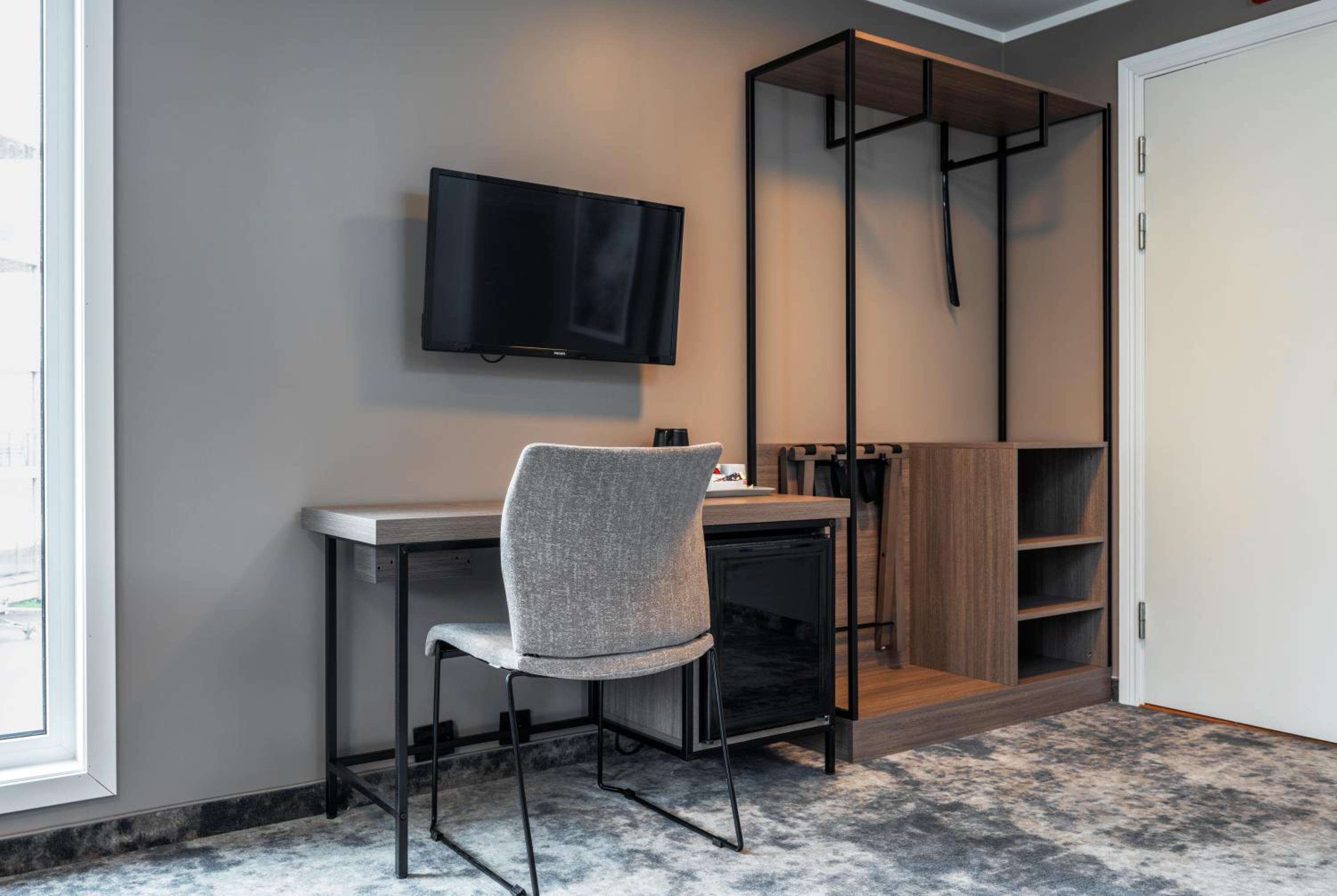 Business Room photo 3