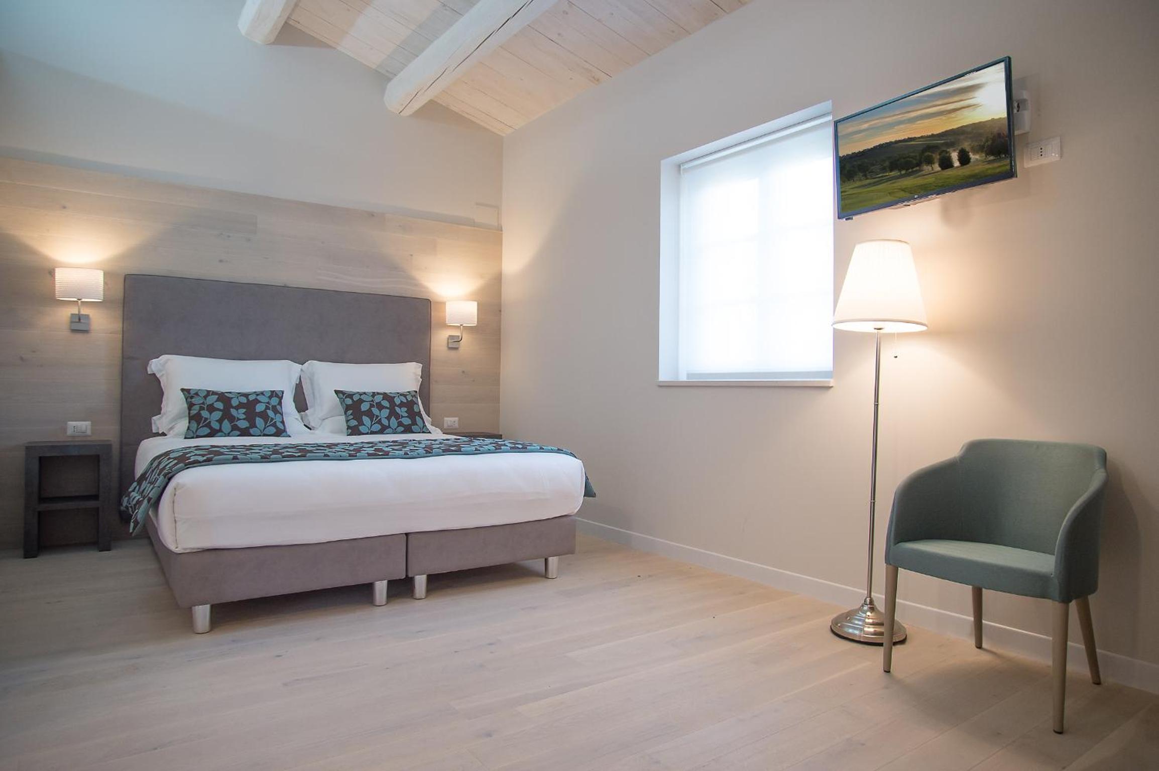 Deluxe Triple Room photo 1