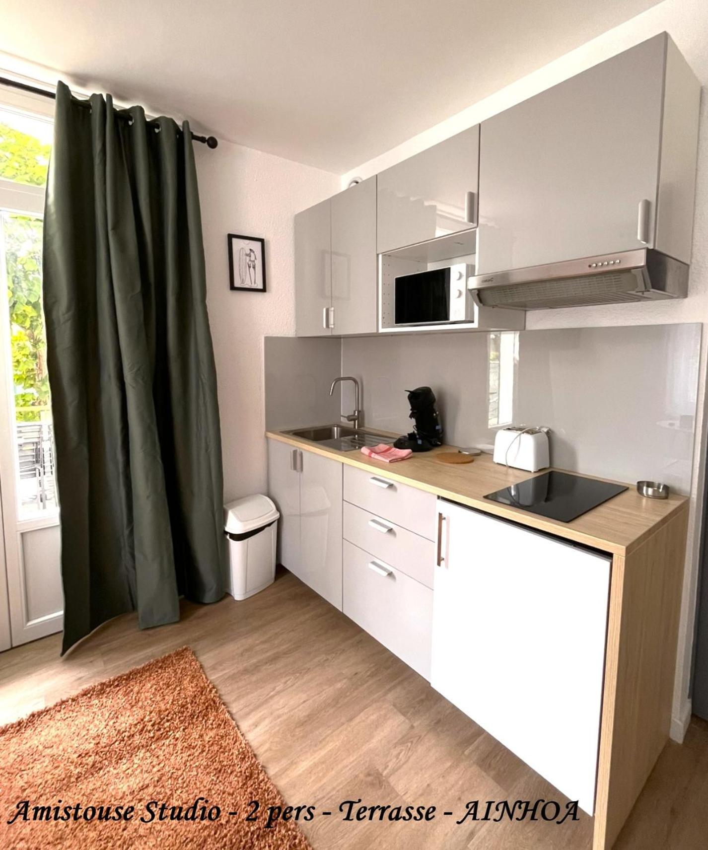 Studio with Terrace