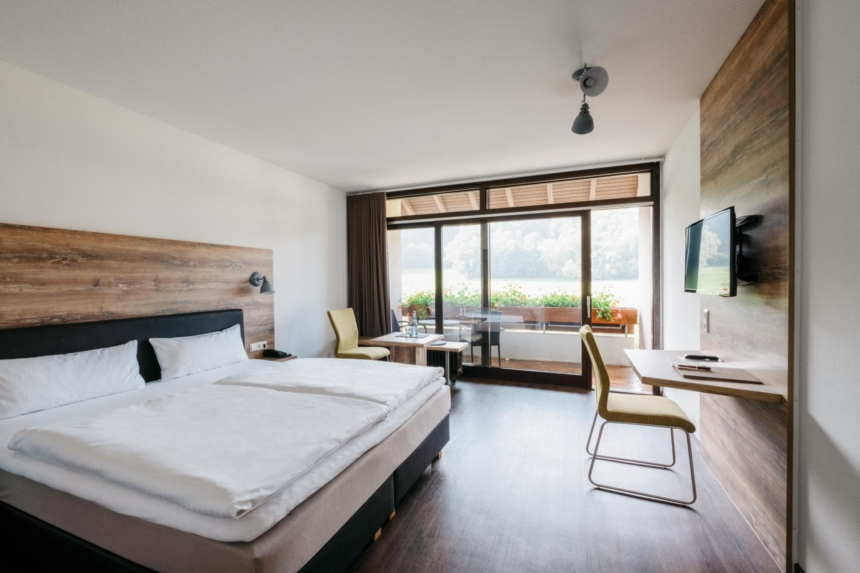 Superior Double Room with Balcony