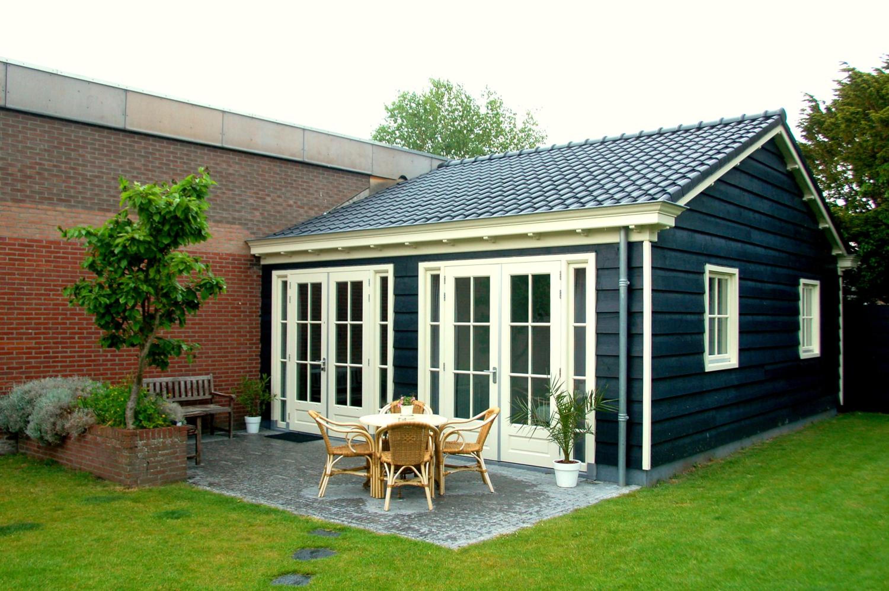 Two-Bedroom House - Photo 23