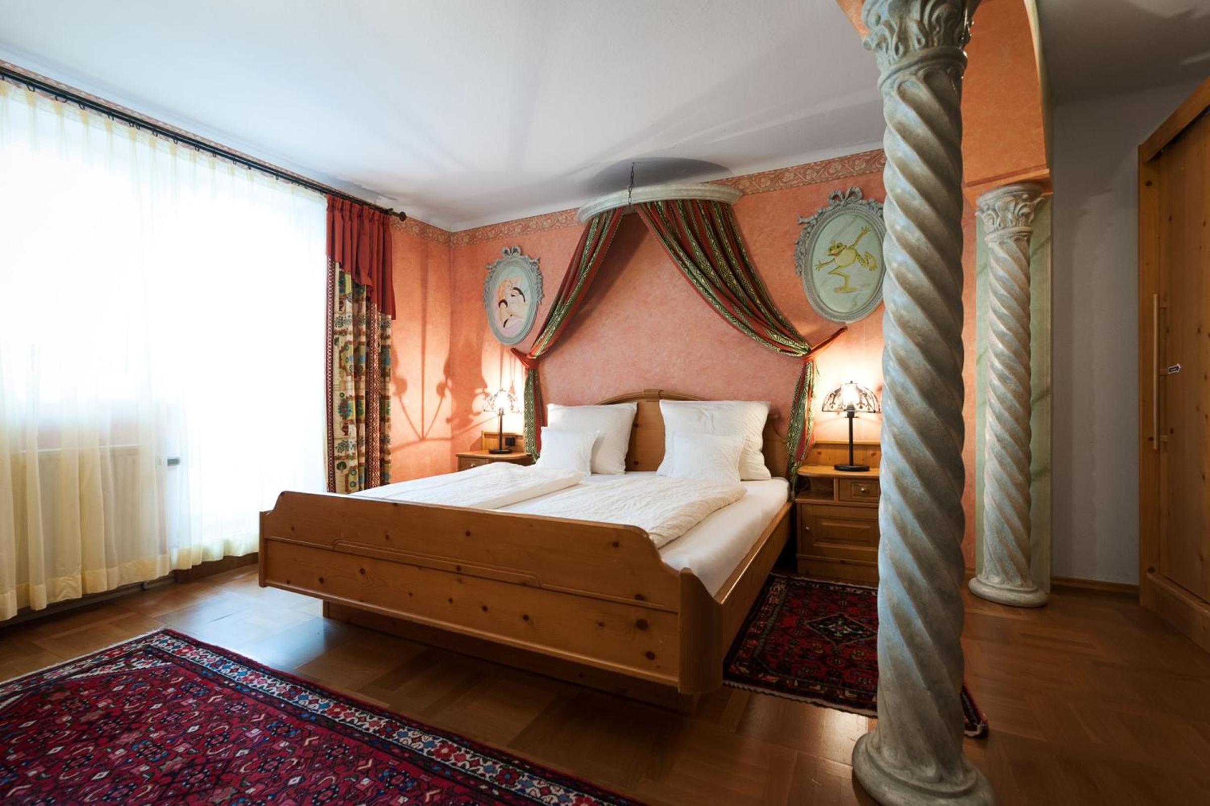 Double Room with Balcony photo 2