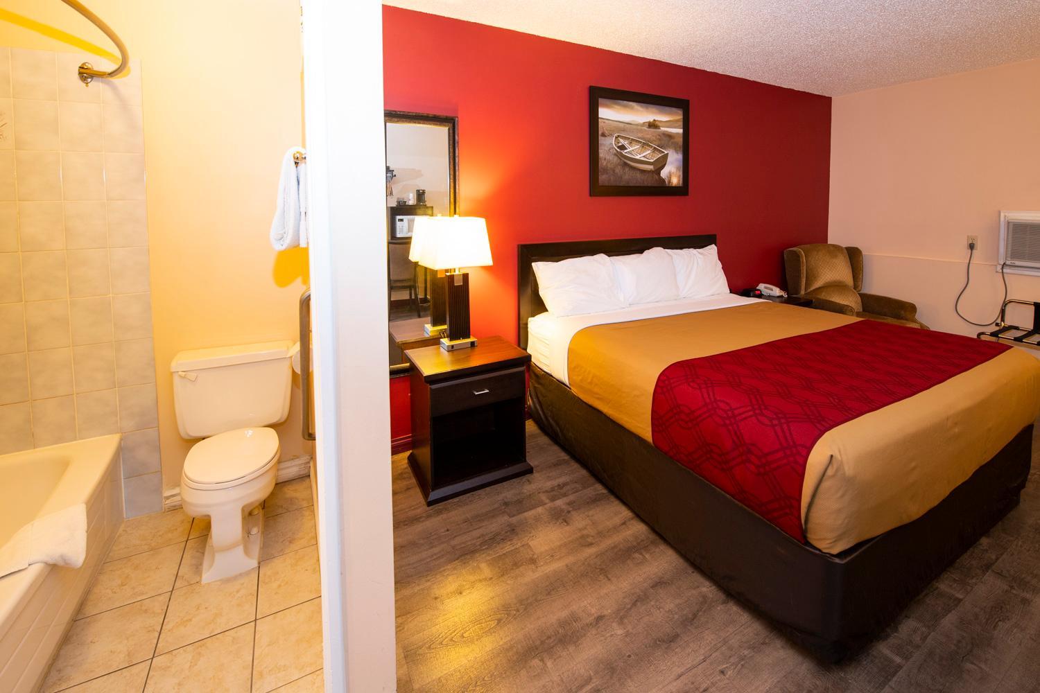 King Room - Non Smoking photo 3