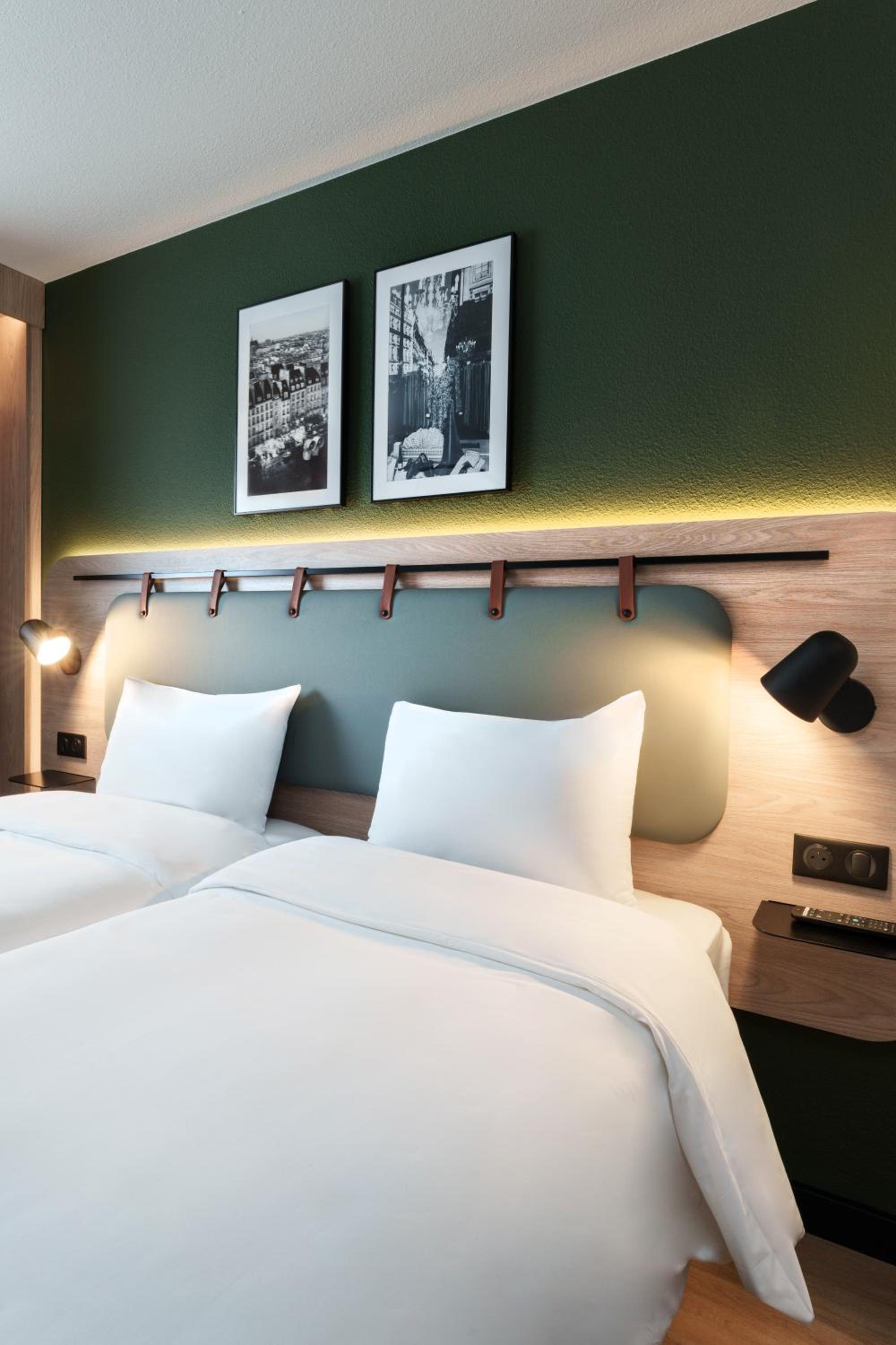 Standard Room - 2 Single Beds - Photo 2