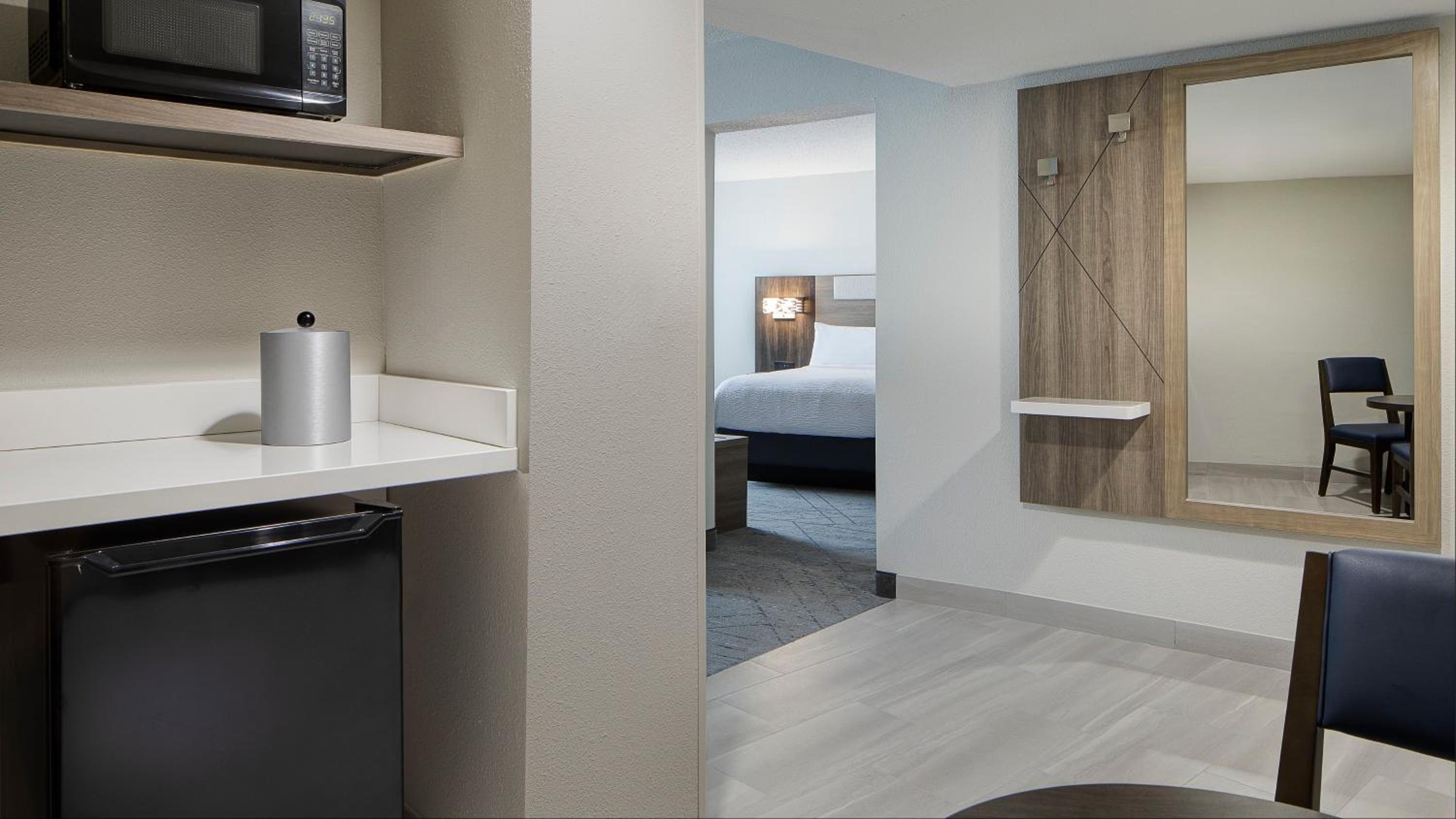 King Suite - Photo 5