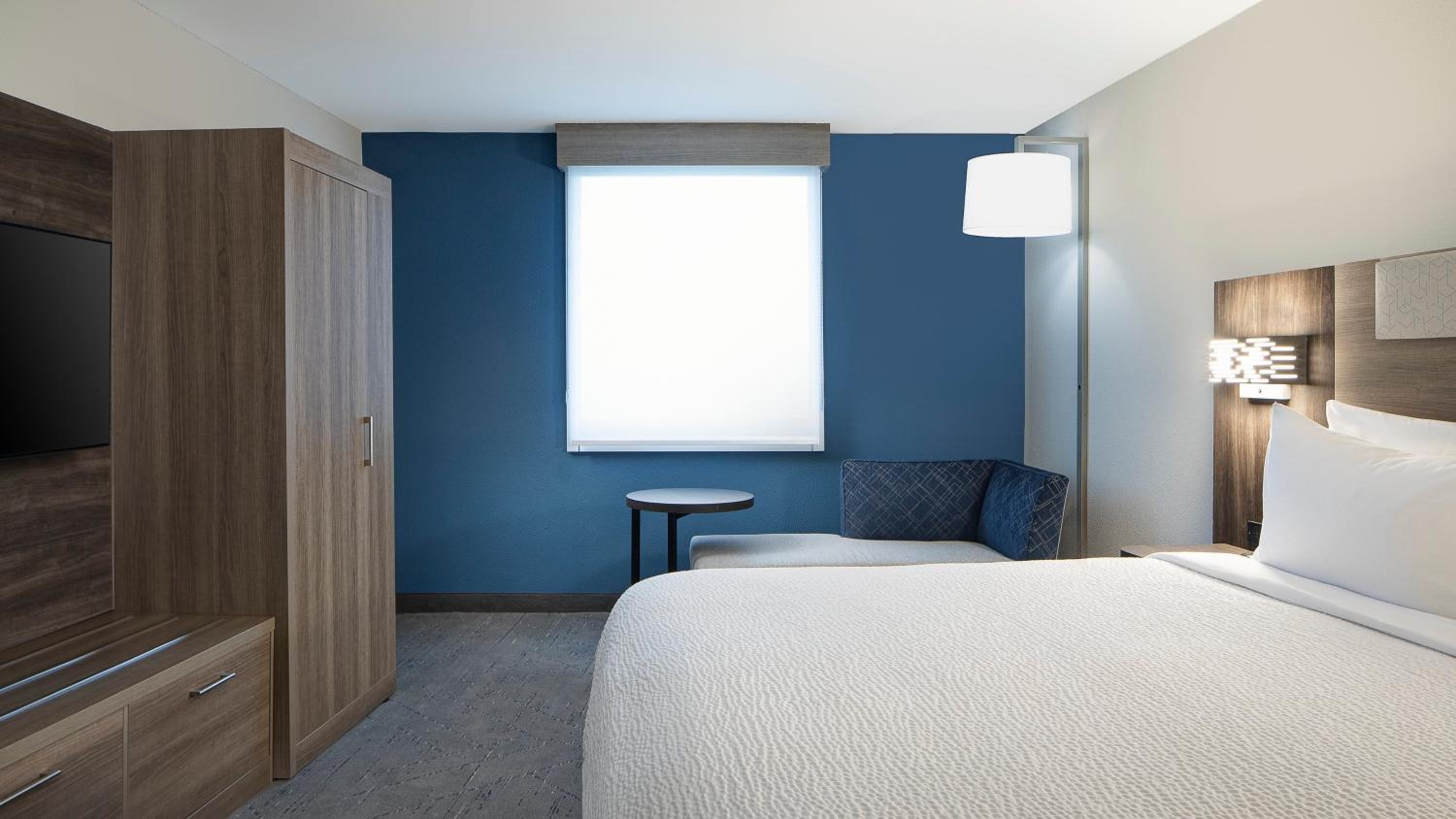 King Suite - Photo 4