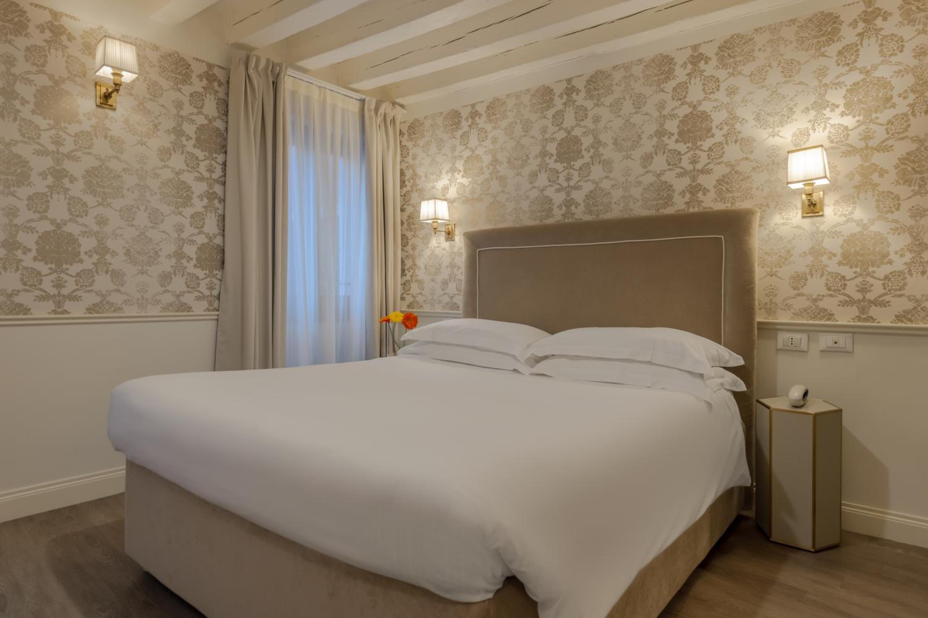 Comfort Double or Twin Room photo 3
