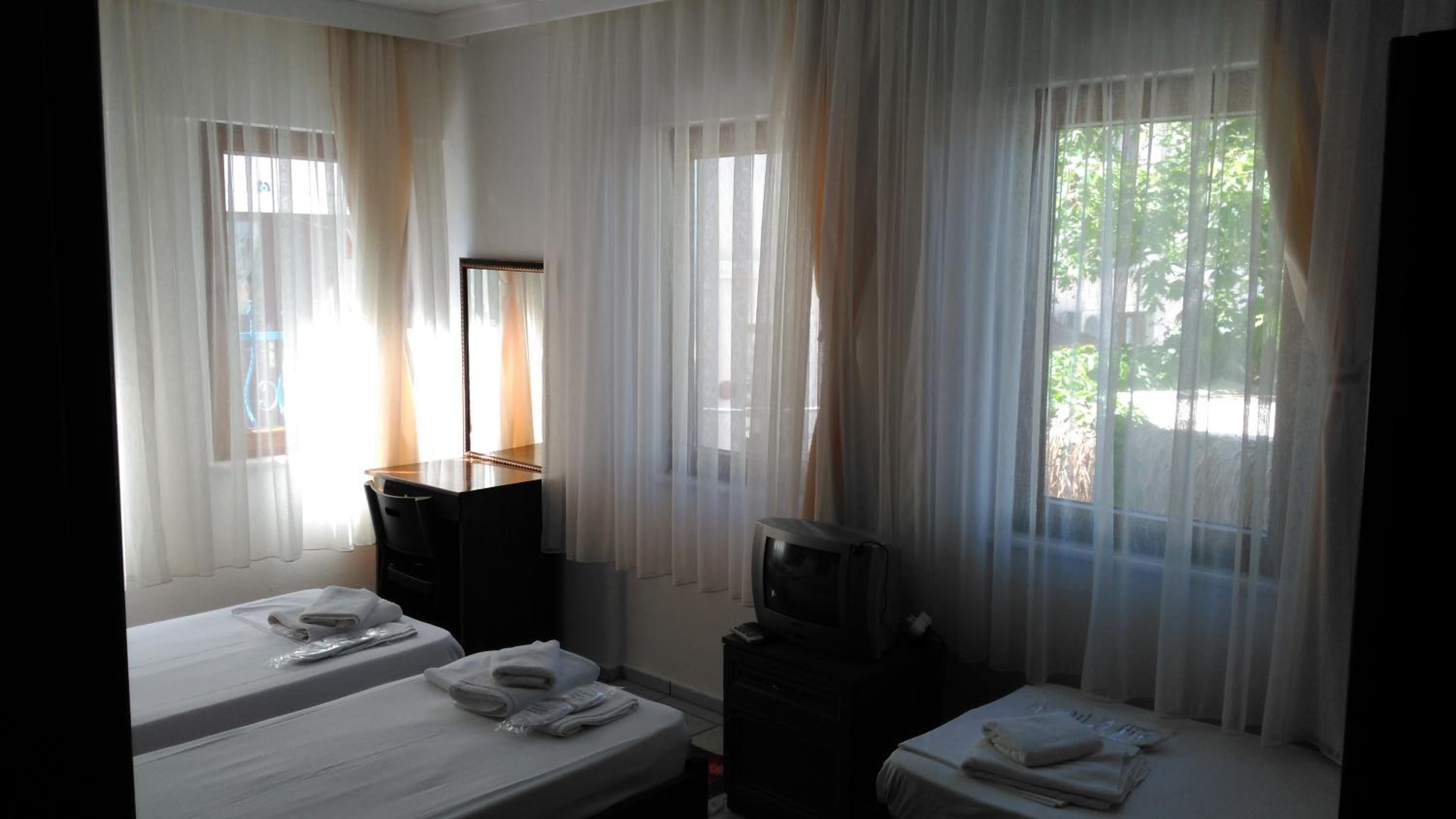 Standard Triple Room photo 1