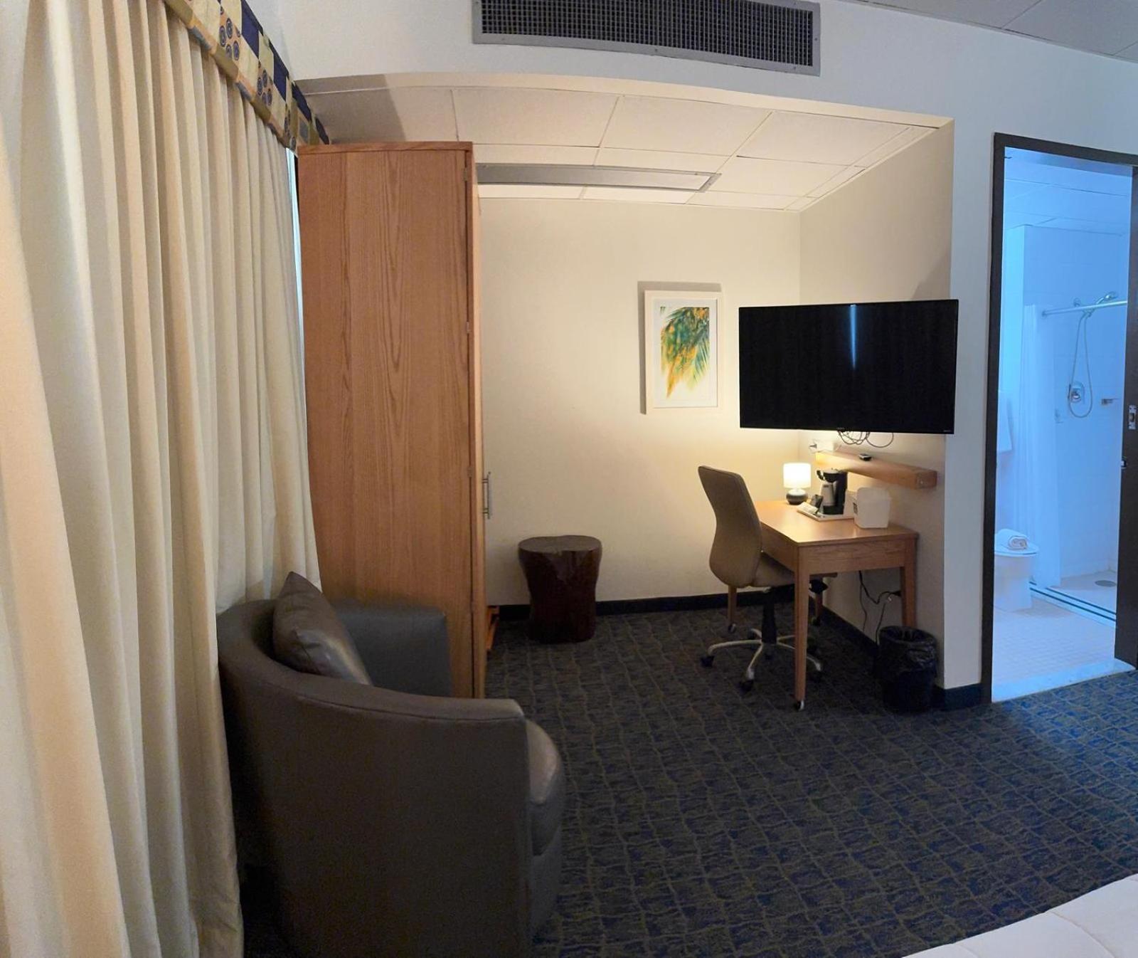 Queen Room with Two Queen Beds - Disability Access