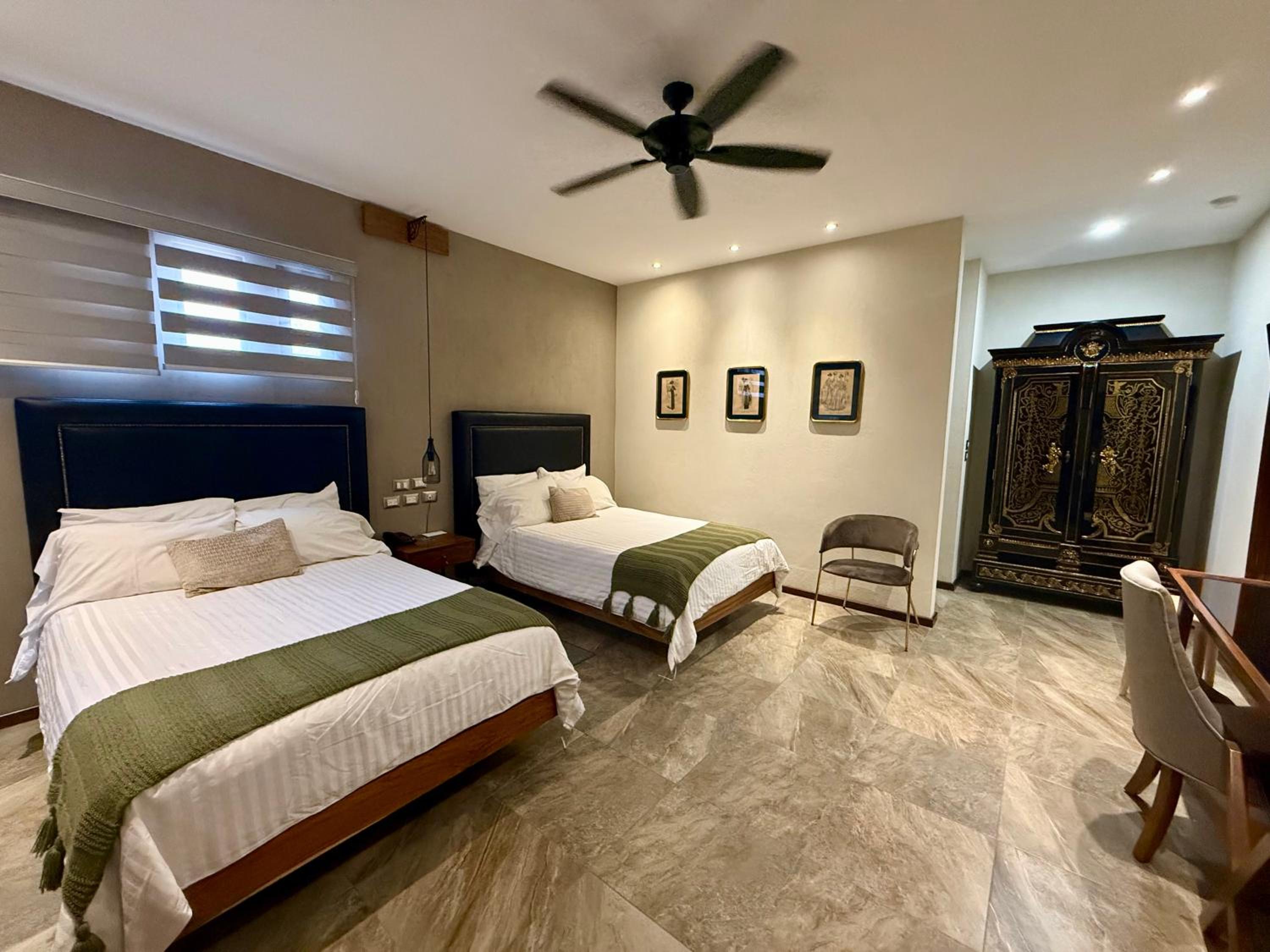 Standard Double Room with Two Double Beds photo 1