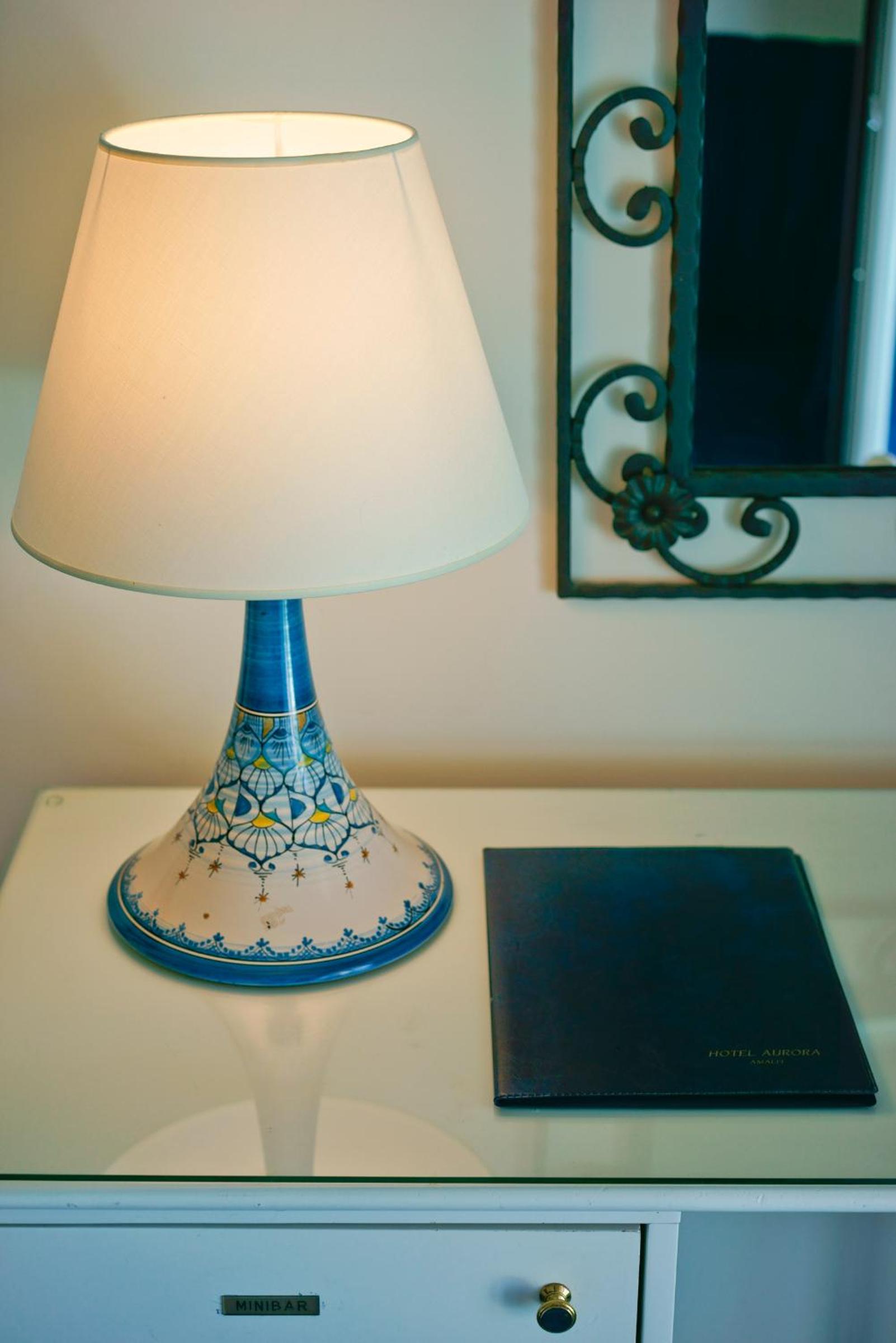 Standard Double Room No Sea View - Photo 4