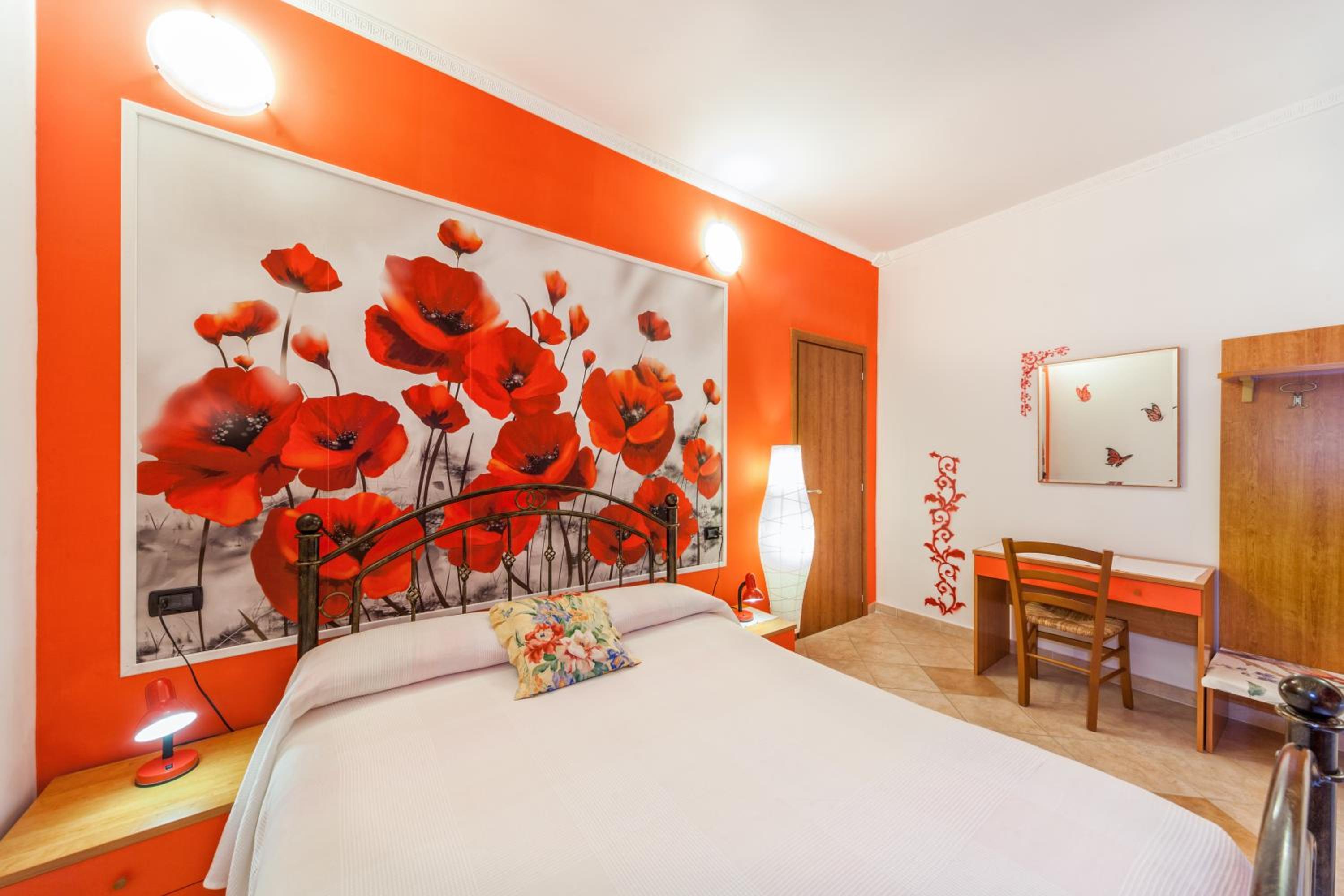 Double Room with External Private Bathroom