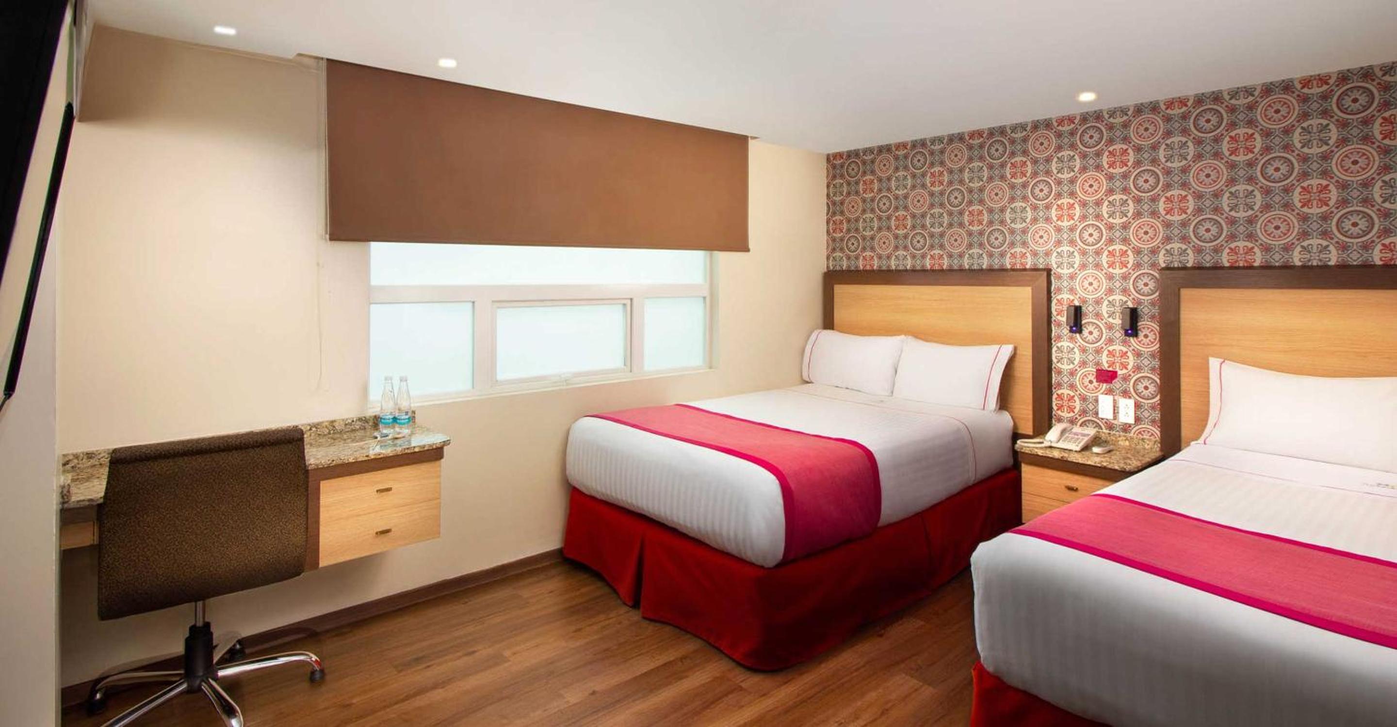 Standard Double Room - Non-Smoking - Photo 2