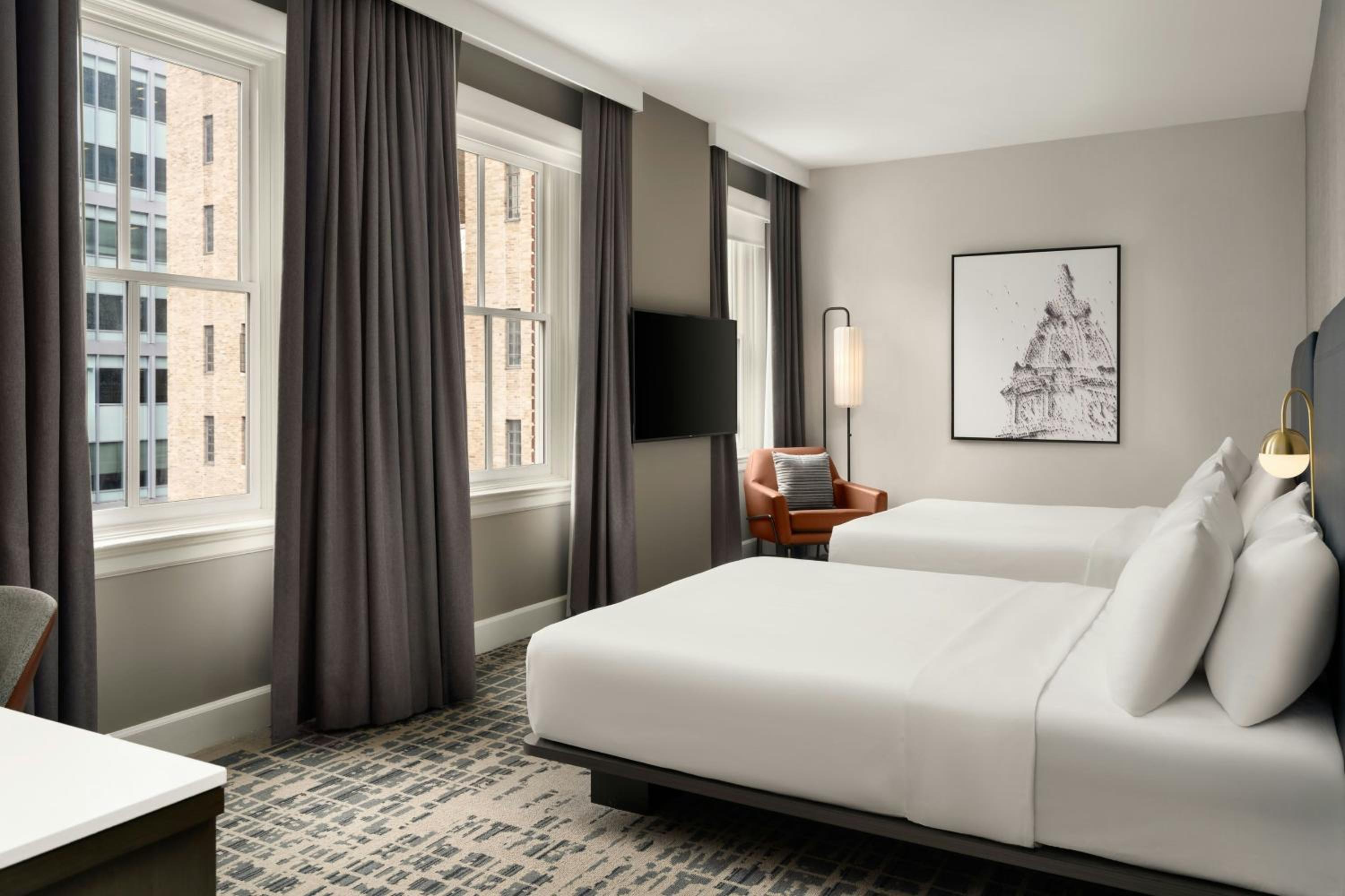Superior Queen Room with Two Queen Beds and City Hall View - Photo 1