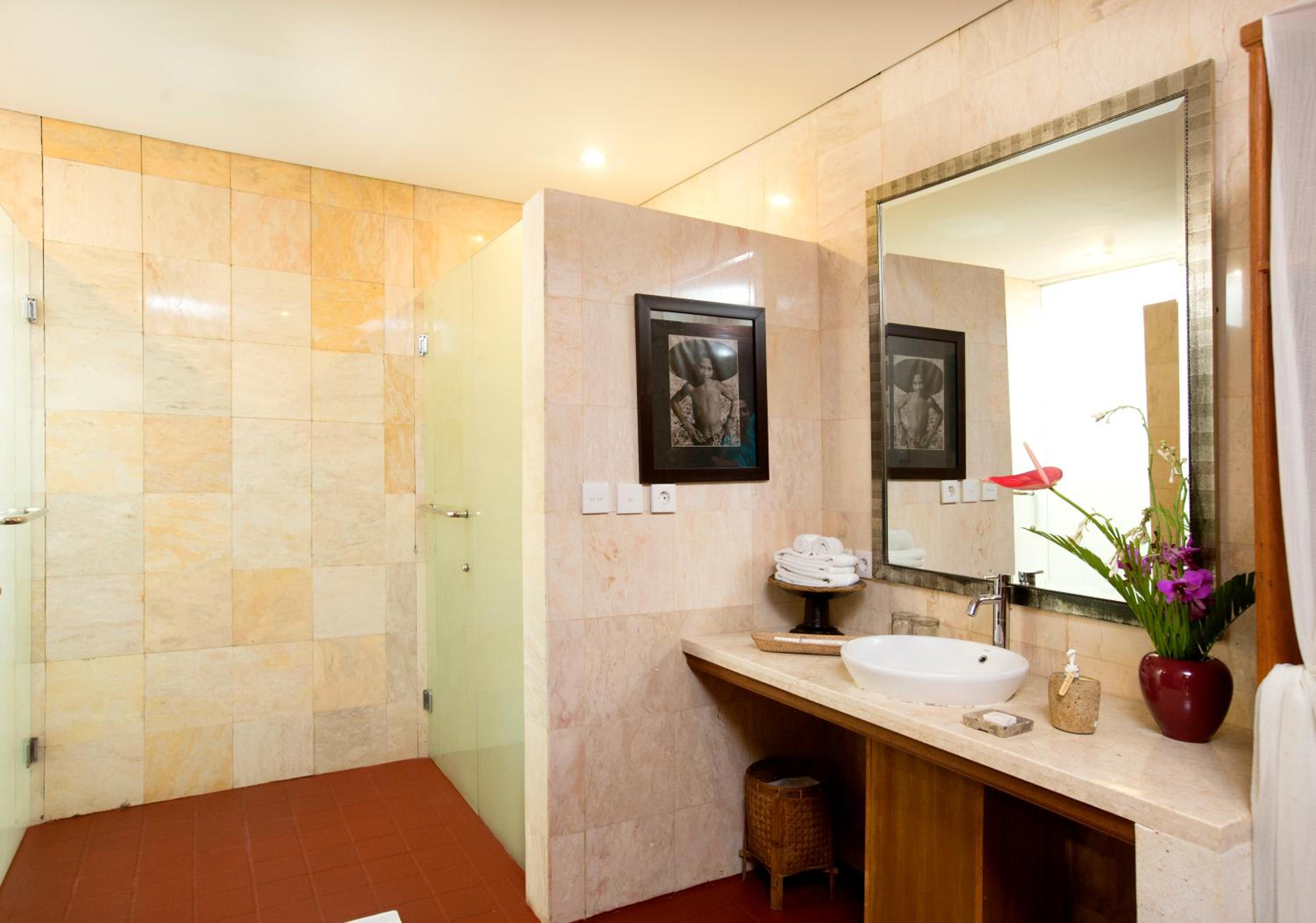 Two-Bedroom Villa with Private Pool - Photo 9