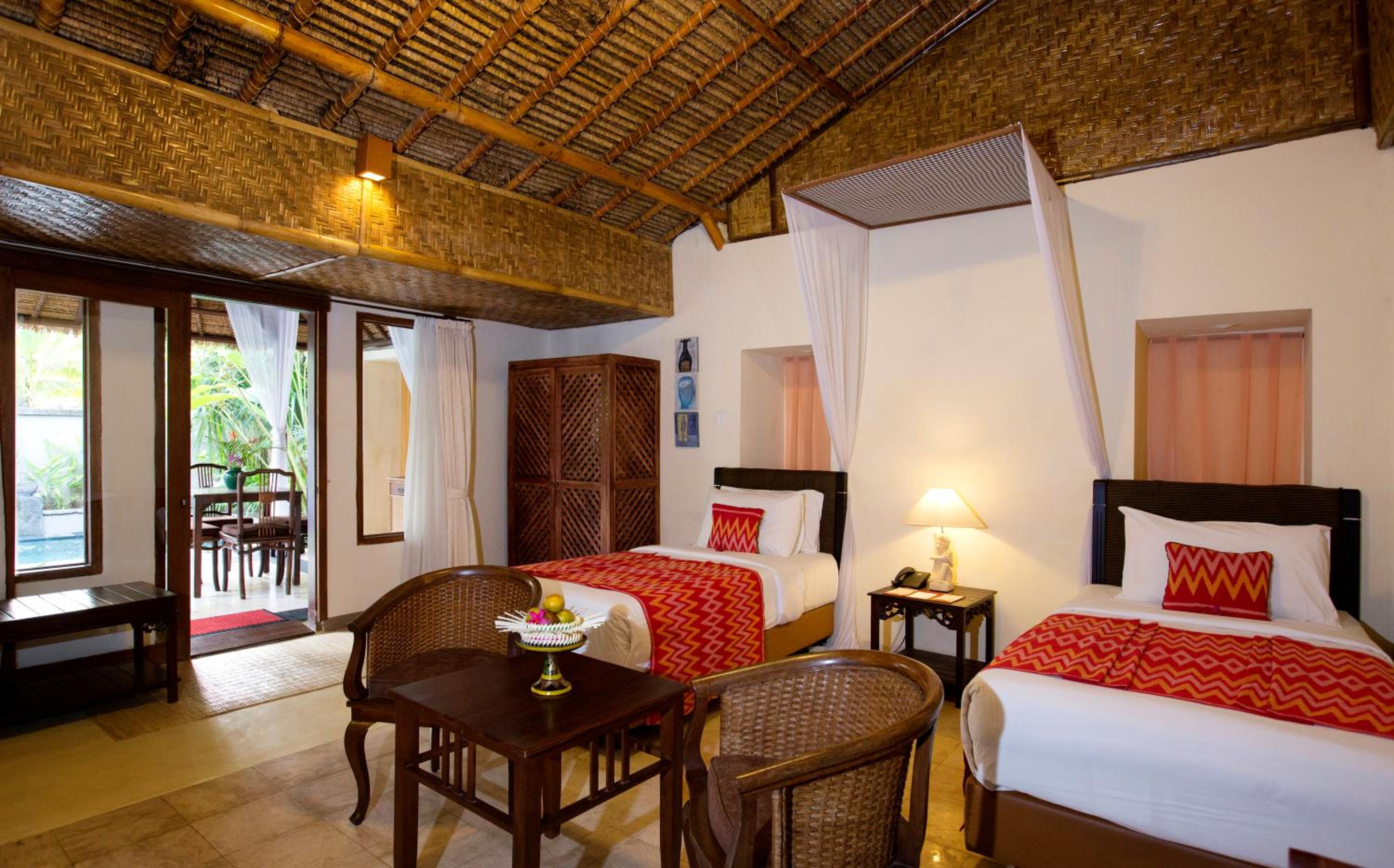 Two-Bedroom Villa with Private Pool - Photo 2