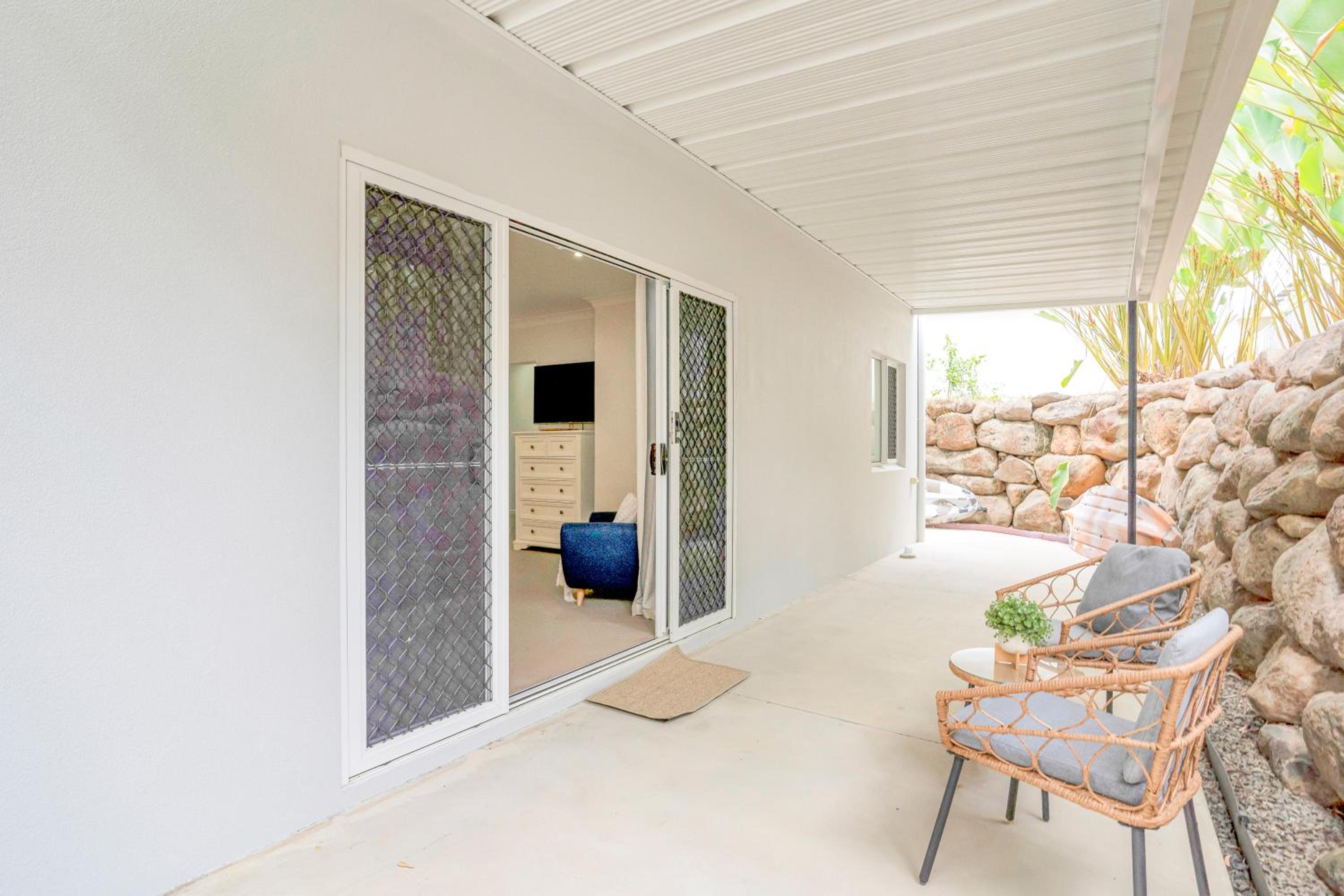 Studio with Terrace photo 2