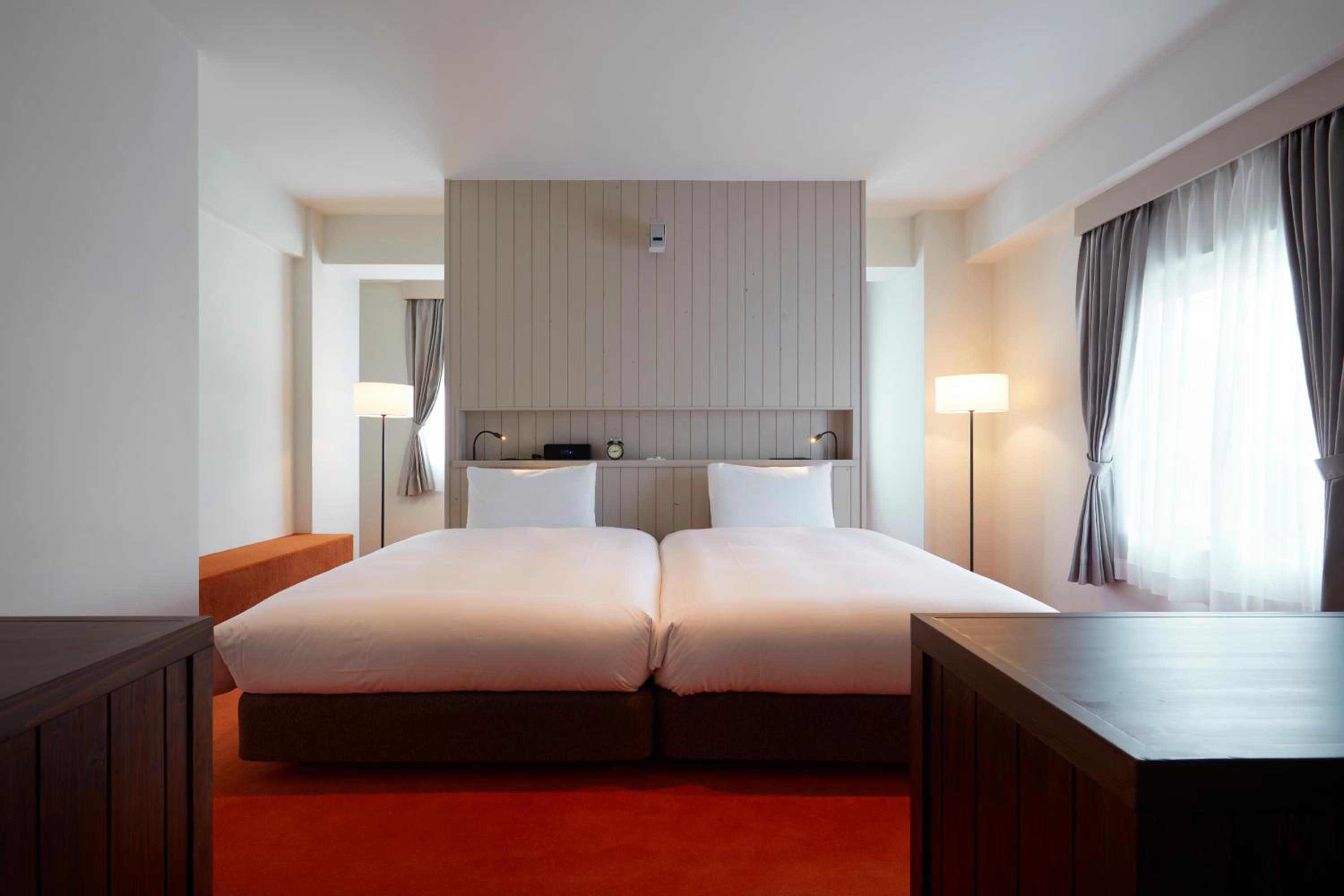 Suite - Annex - Non-Smoking - Photo 10
