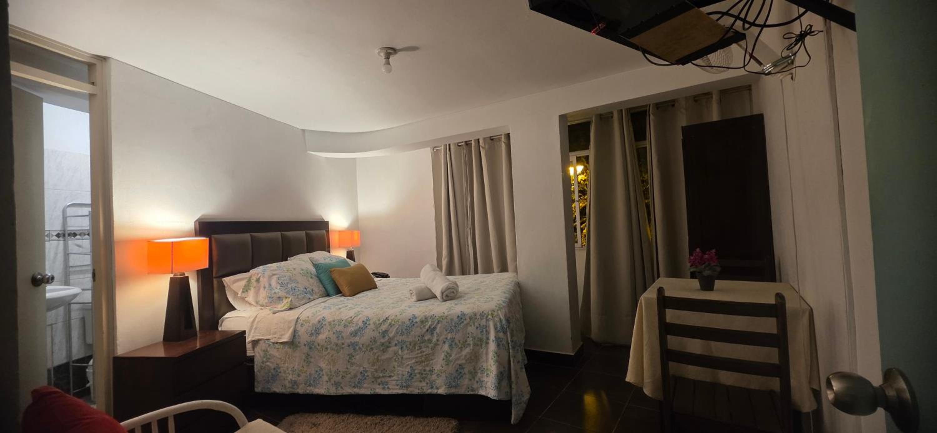 Deluxe Queen Room photo 2