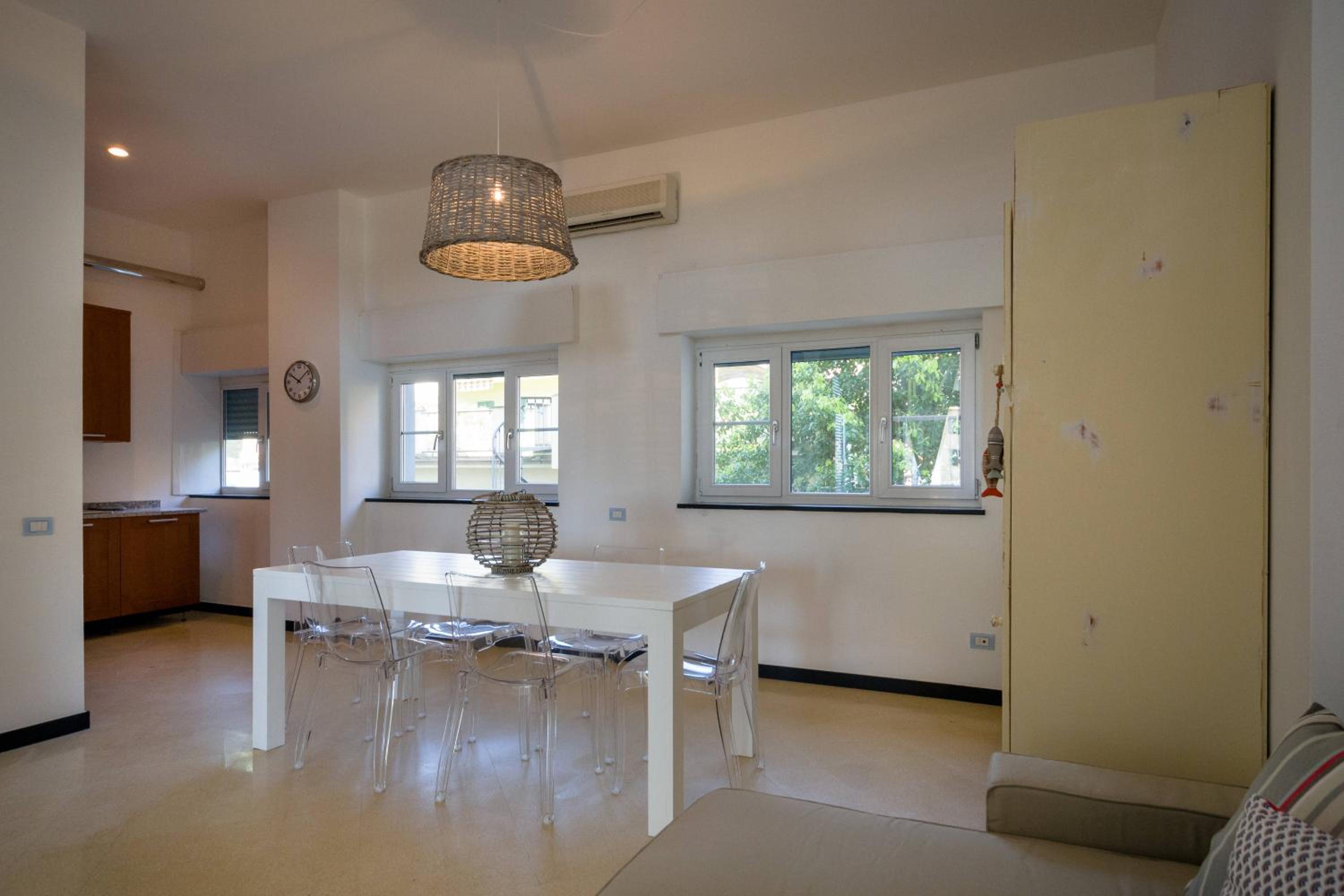 Two-Bedroom Apartment with Garden View photo 2