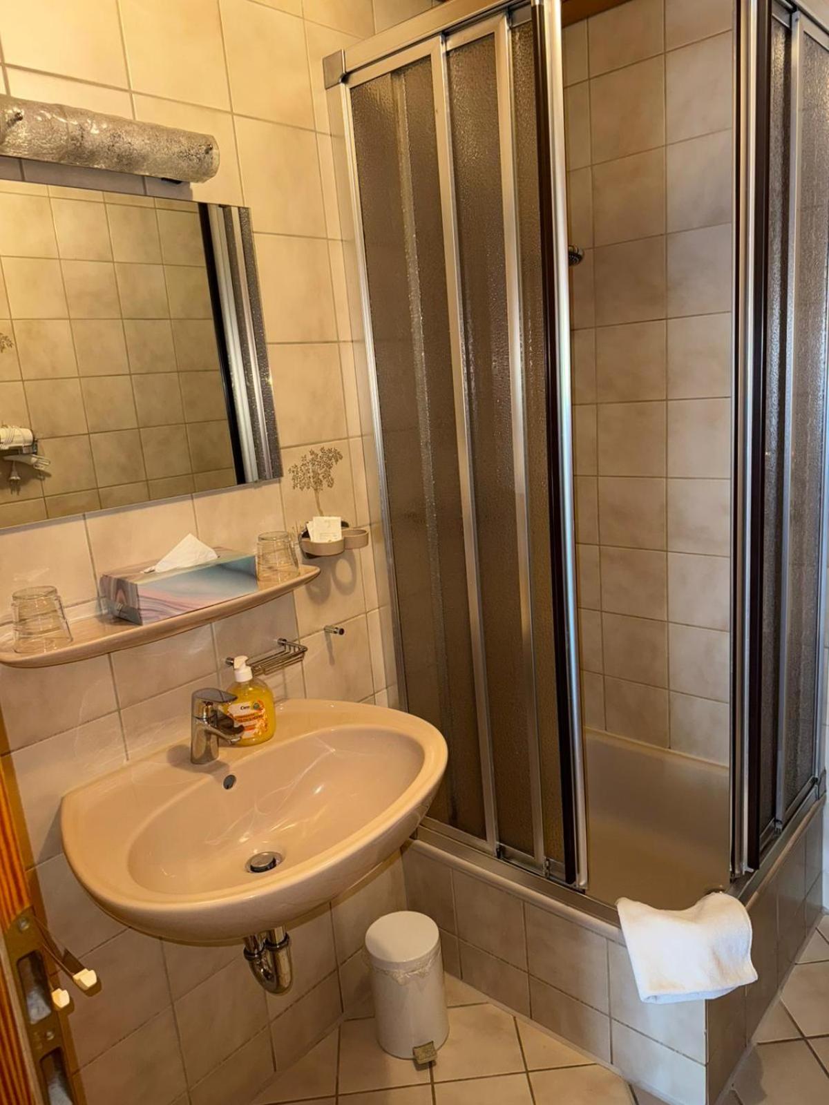 Small Twin Room