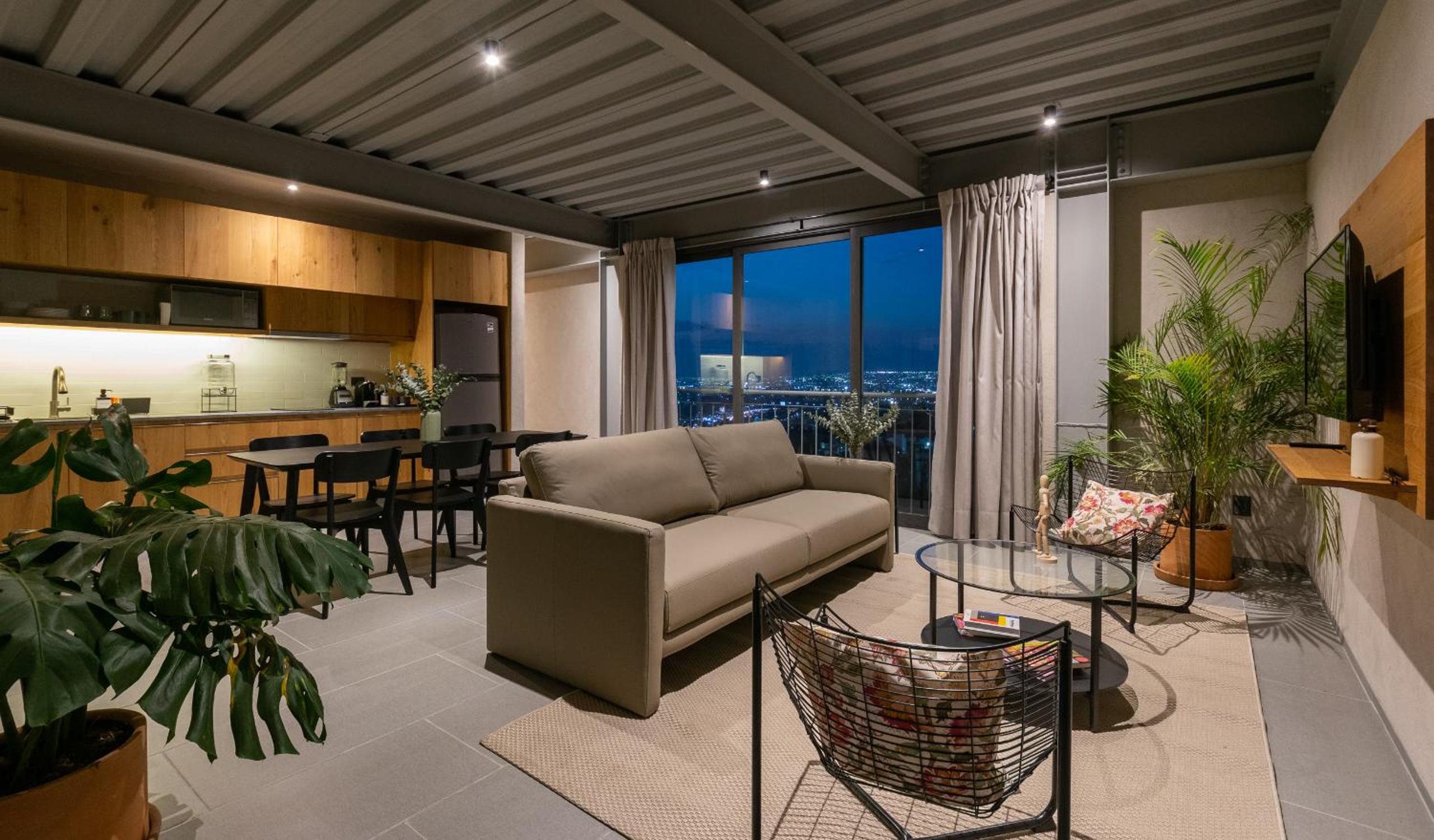 One-Bedroom Deluxe Apartment